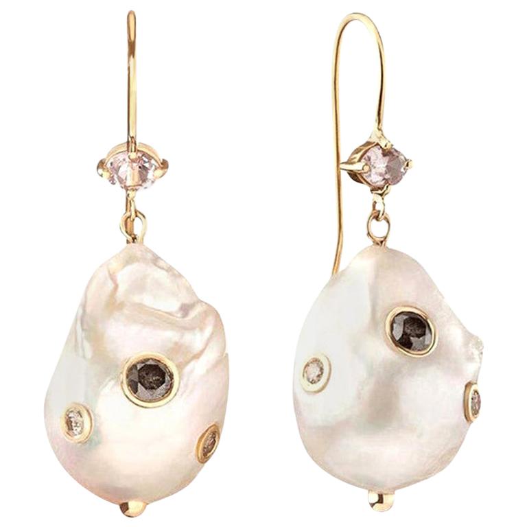Hi June Parker Gold Baroque Pearl Bridal Earring 0.62 Carat Salt Pepper Diamond  For Sale
