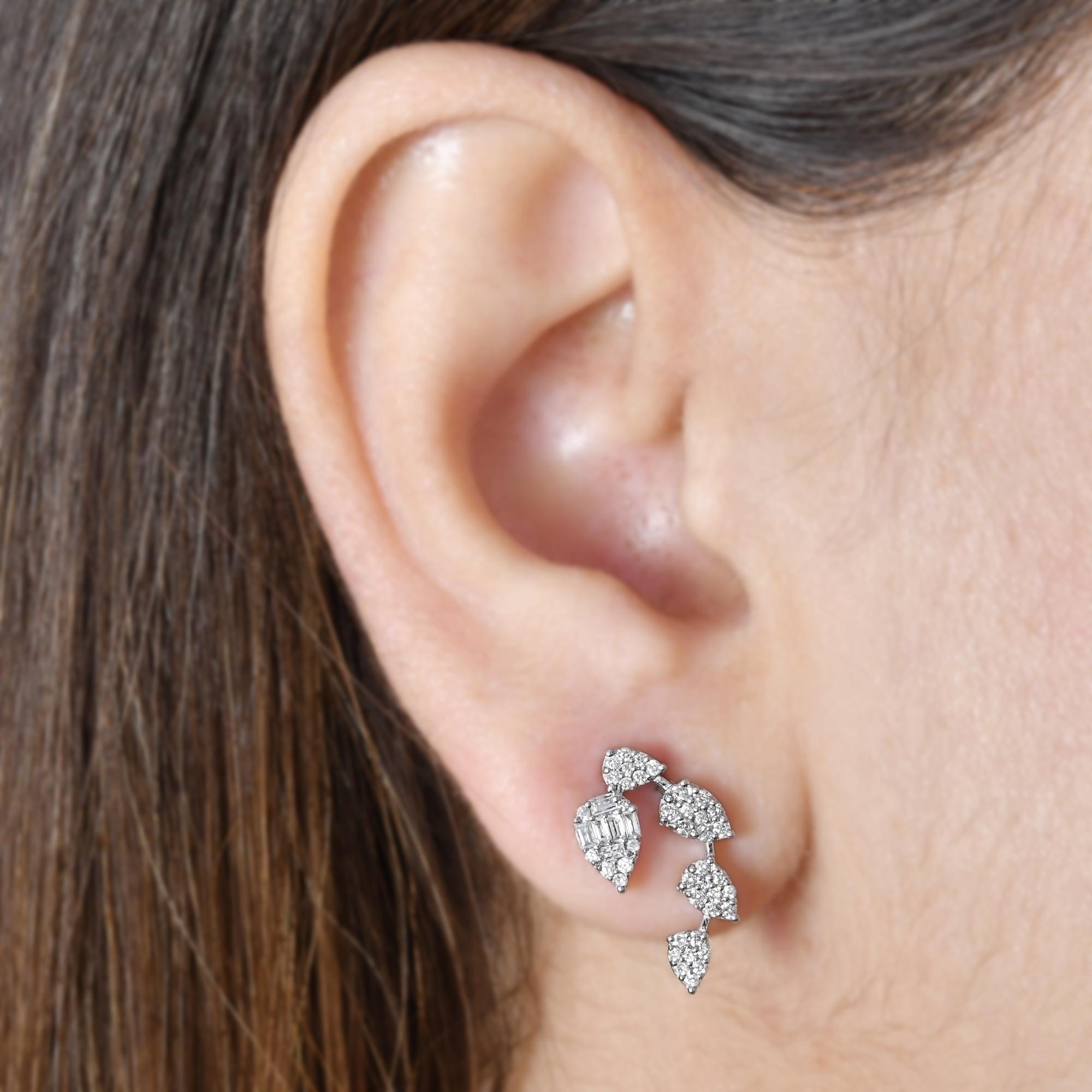 0,62 Karat SI Reinheit HI Farbe Baguette-Diamant-Blatt-Ohrringe 14k Weißgold (Moderne) im Angebot