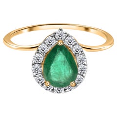 0.62 Carat Zambian Emerald 0.11 Carat SI/H Diamond Ring 14 Karat Yellow Gold