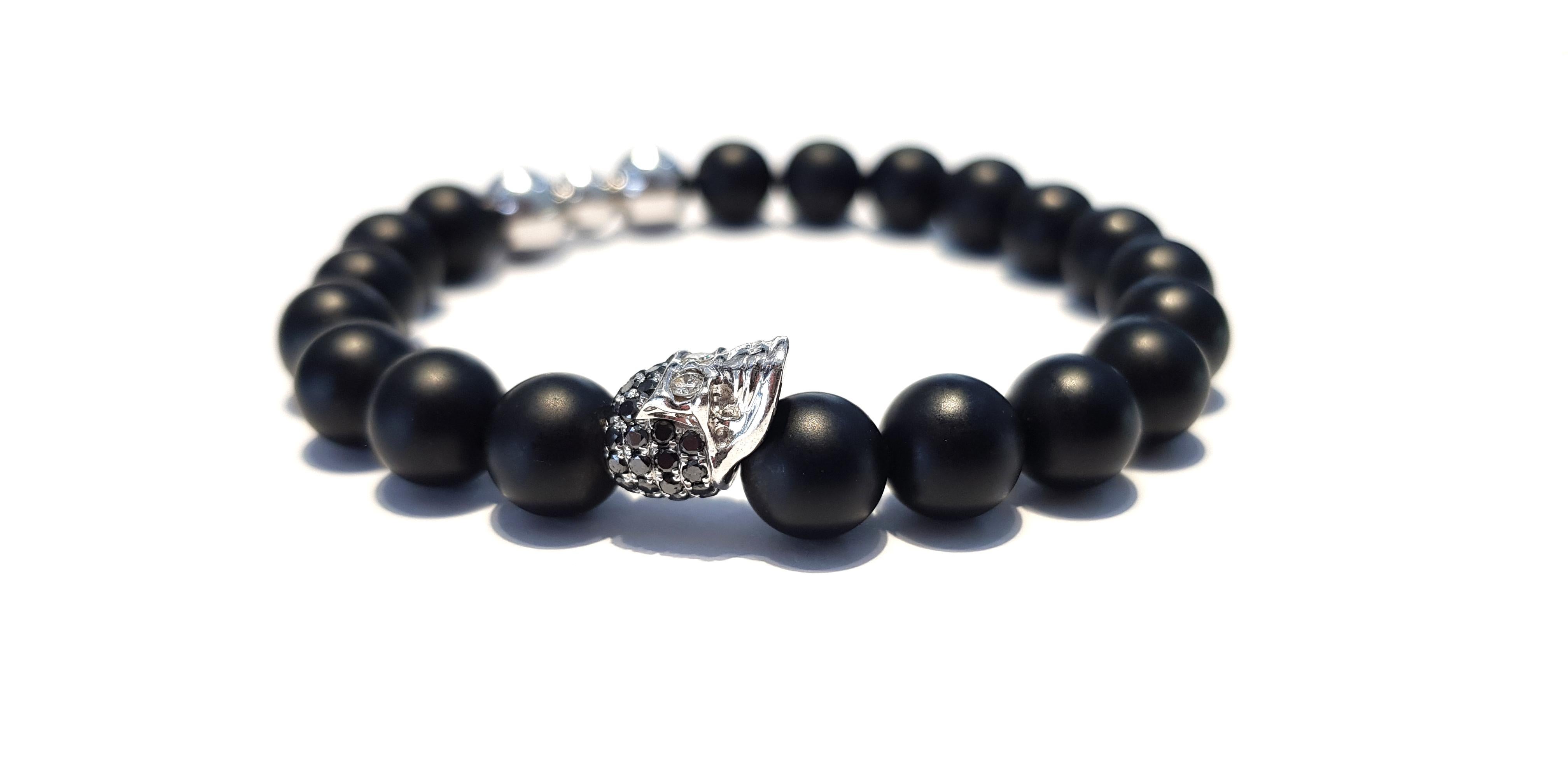 0.62 CT Round Black White Diamond Steel 18 KT Gold Skull Agate Bracelet  In New Condition For Sale In London, GB