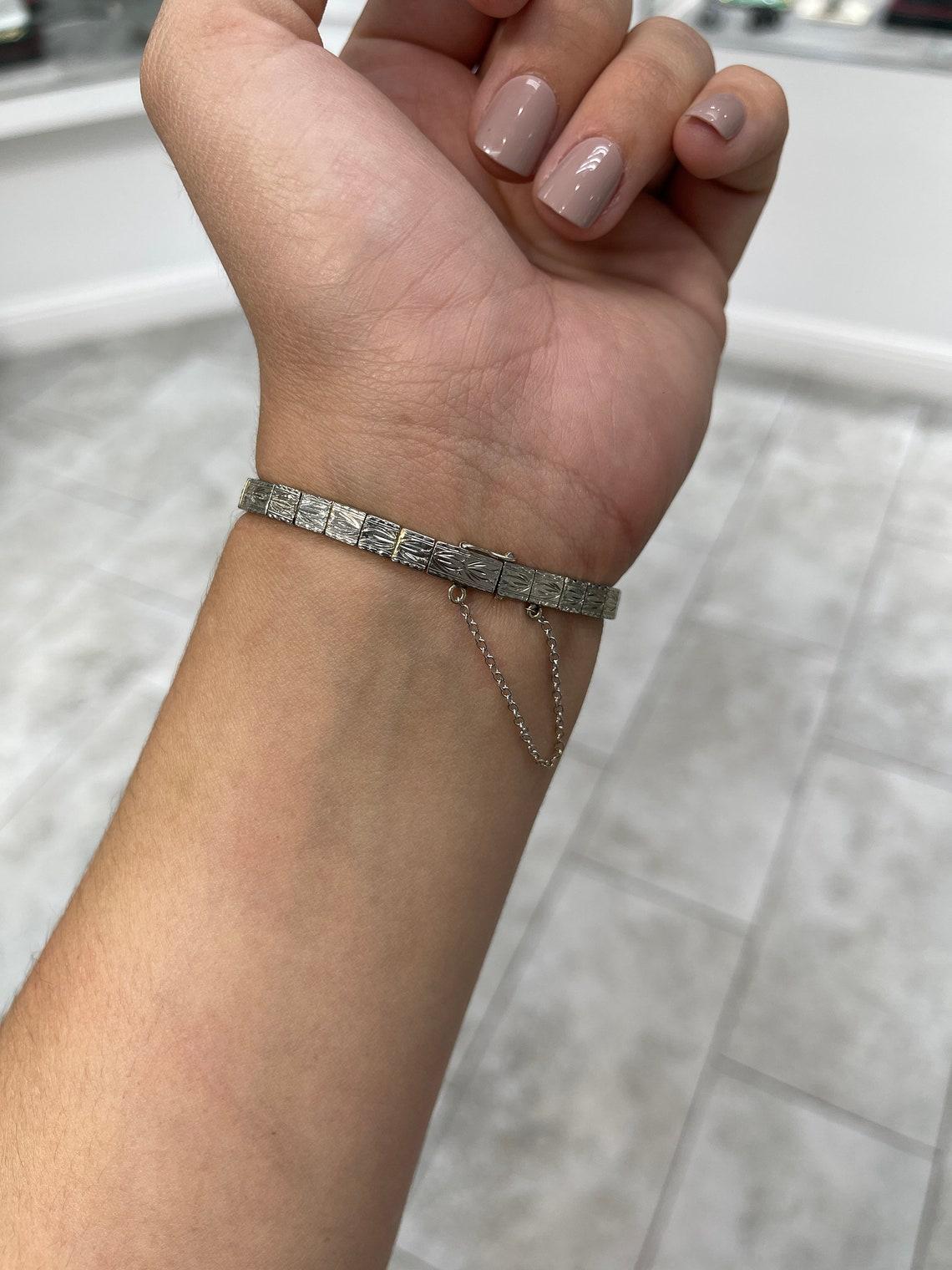 0.62ct Vintage Diamond & Sapphire Tennis Bracelet – 18K White Gold Art Deco In New Condition For Sale In Jupiter, FL