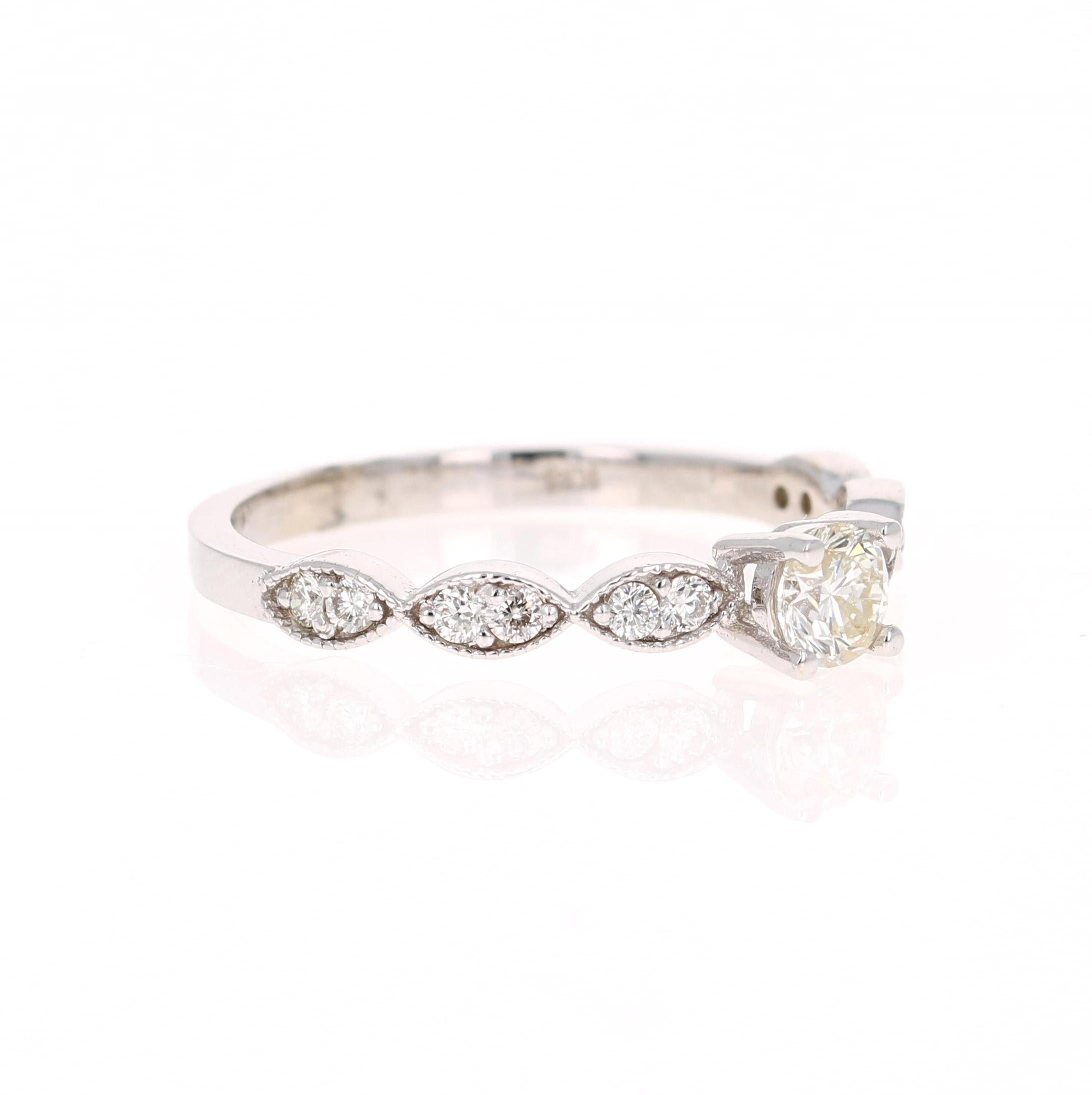 Contemporain Ensemble de mariage en or blanc avec diamants de 0,63 carat en vente