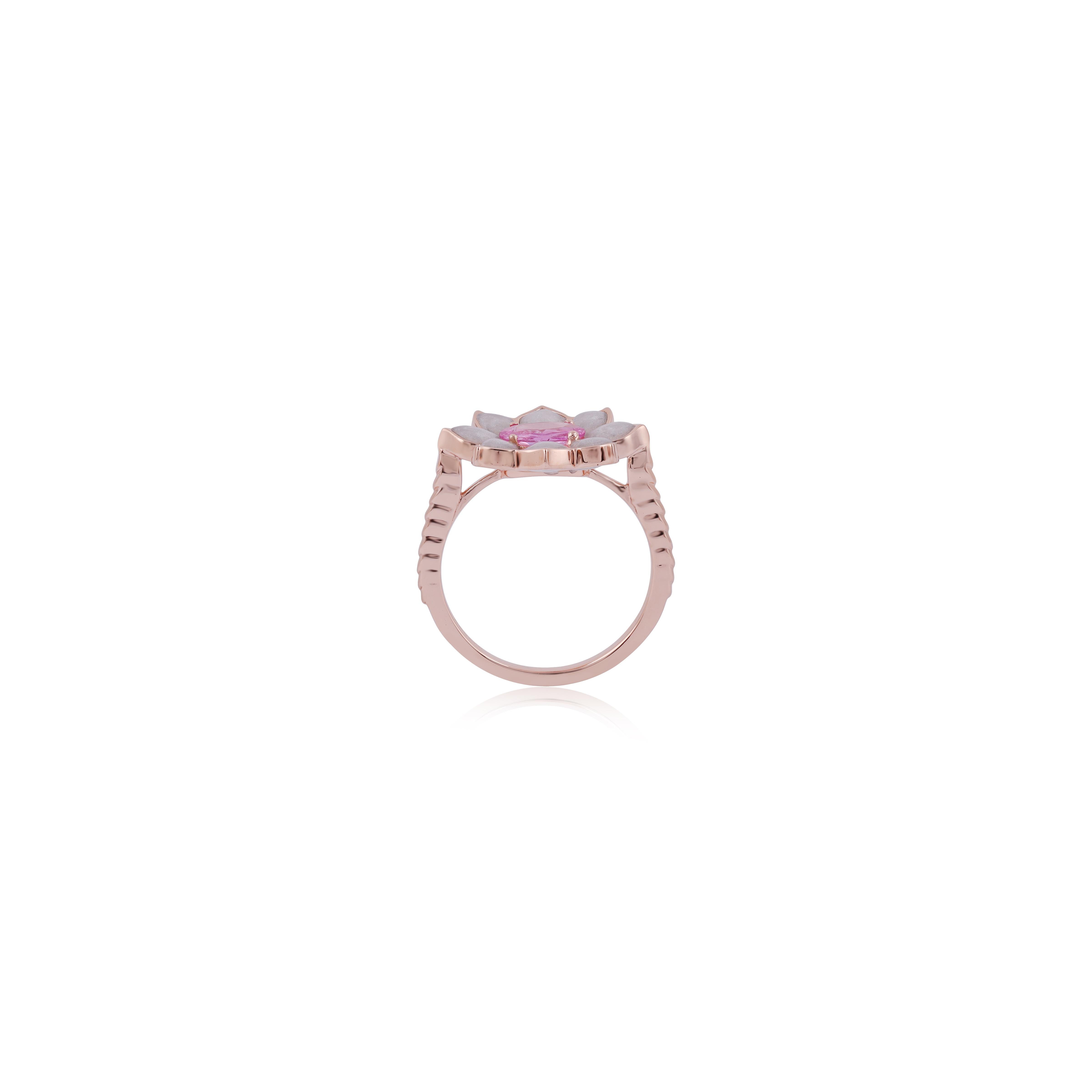 Contemporary 0.63 Carat Pink Sapphire Louts Rings in 18k Rose Gold For Sale