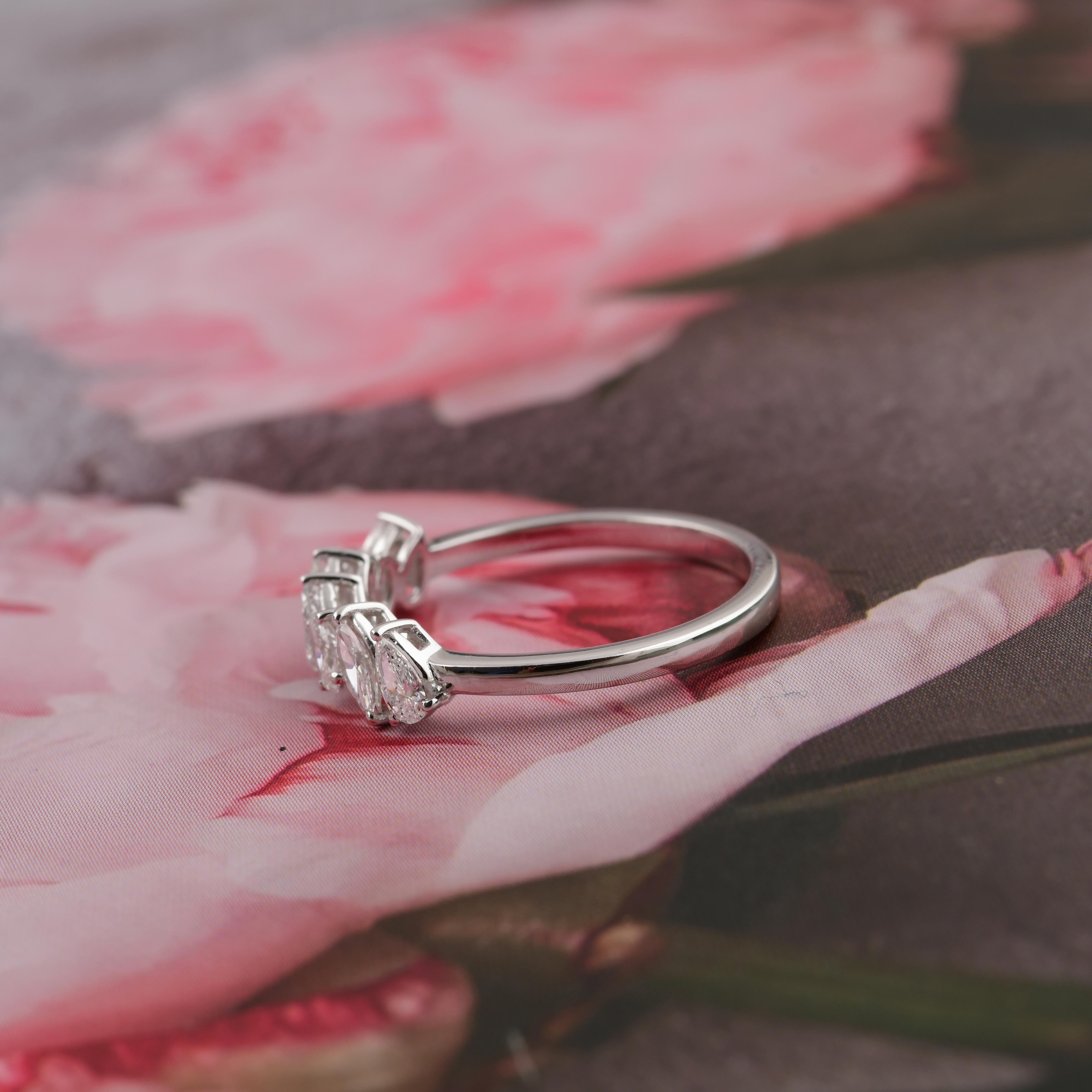Im Angebot: 0,63 Karat SI Reinheit HI Farbe Multi Diamant Halb Band Ring 14 Karat Weißgold () 5
