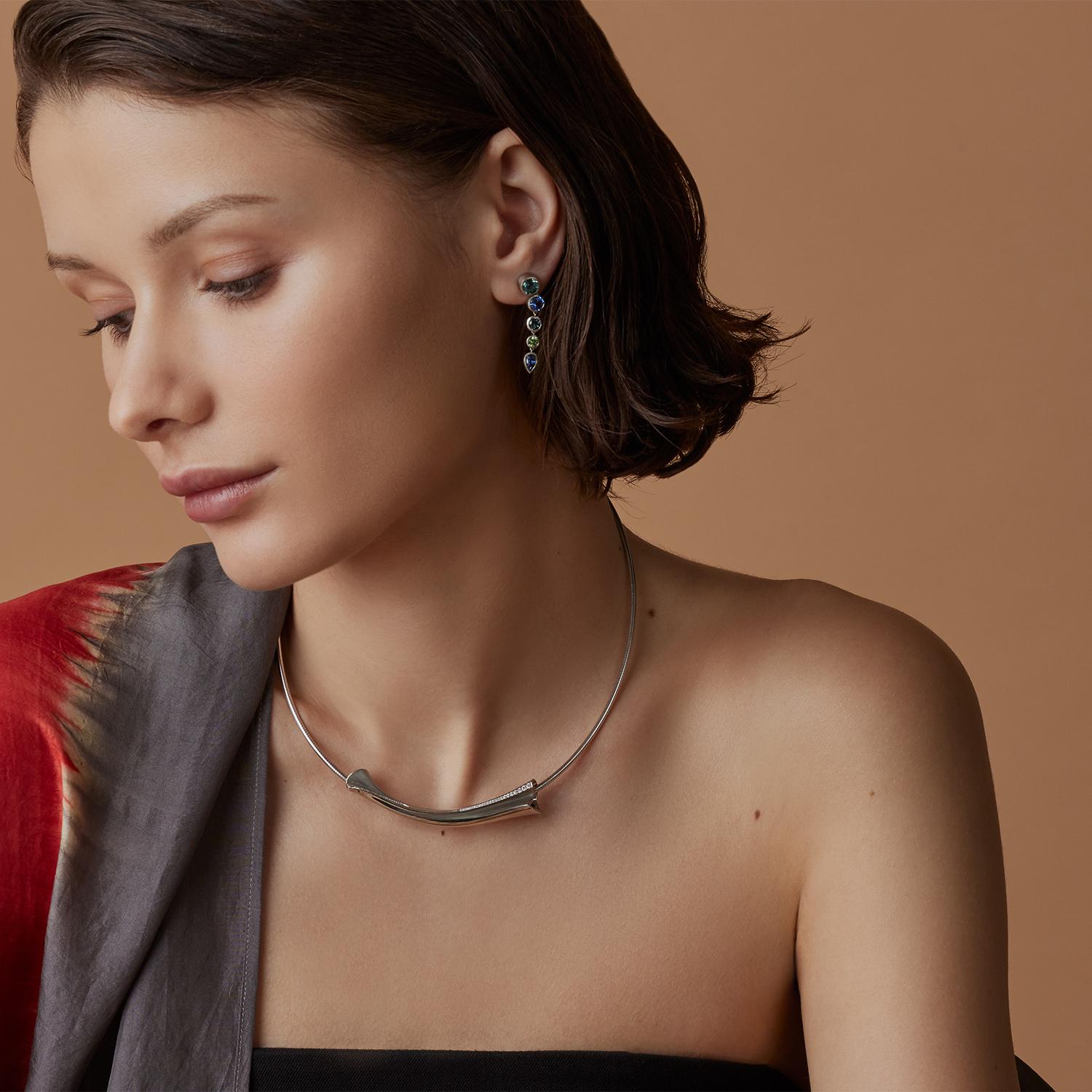 0,63 Karat Pav Diamanten Couture Skulpturale zeitgenössische Platin-Halskette mit Rohr im Angebot 7