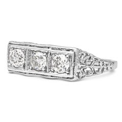 Fascia nuziale in stile antico con diamante antico taglio europeo da 0,63 carati totali in platino