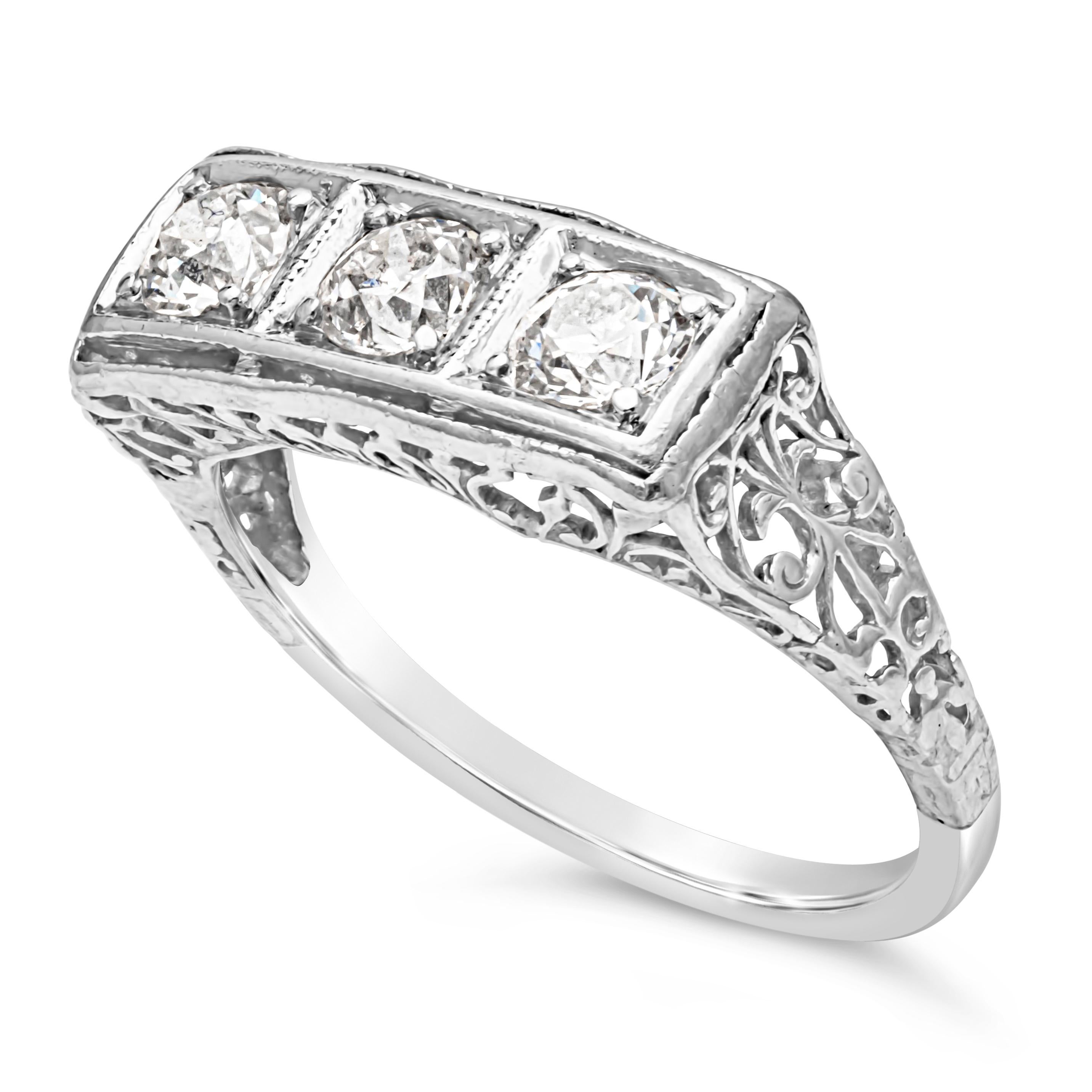 Late Victorian 0.63 Carats Total Old European Cut Diamond Antique Style Wedding Band For Sale