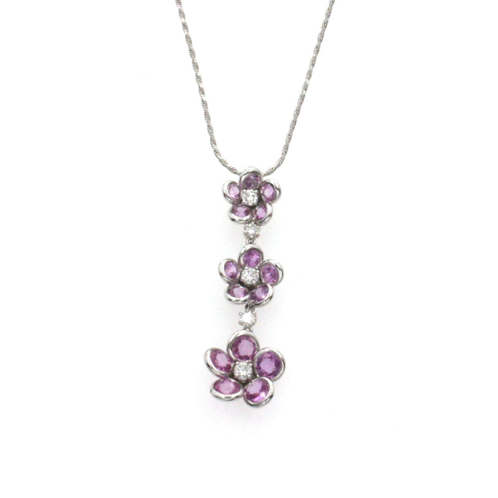 Women's 0.63 Carat Diamonds 5.68 Carat Pink Sapphire 14 Karat White Gold Flower Necklace For Sale