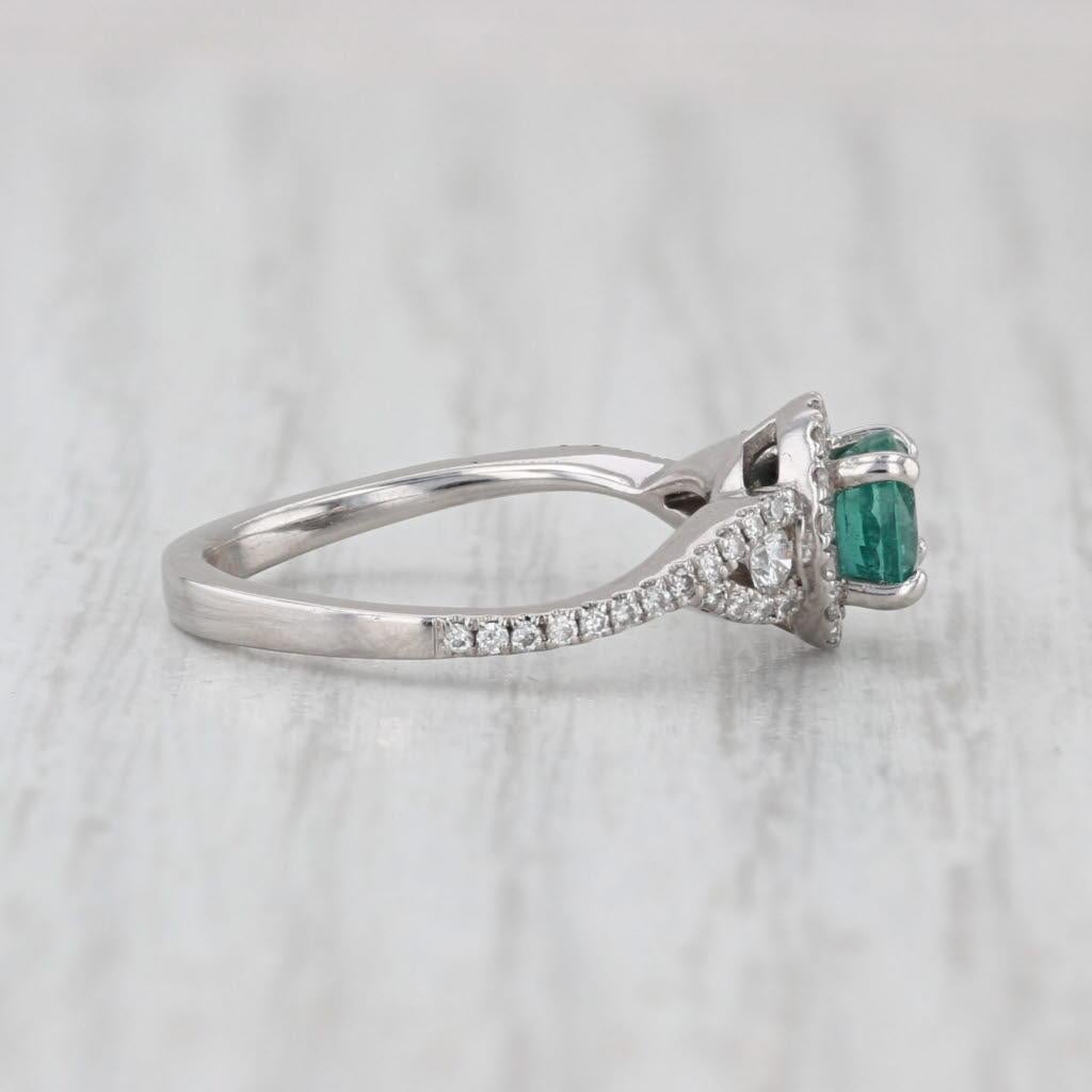 Anello aureolato con diamante smeraldo S Kashi da 0,63ctw in oro bianco 14k misura 3,5 Fidanzamento In condizioni buone in vendita a McLeansville, NC