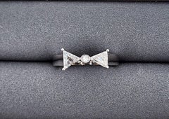 0,64 Anillo de Diamantes Pajarita