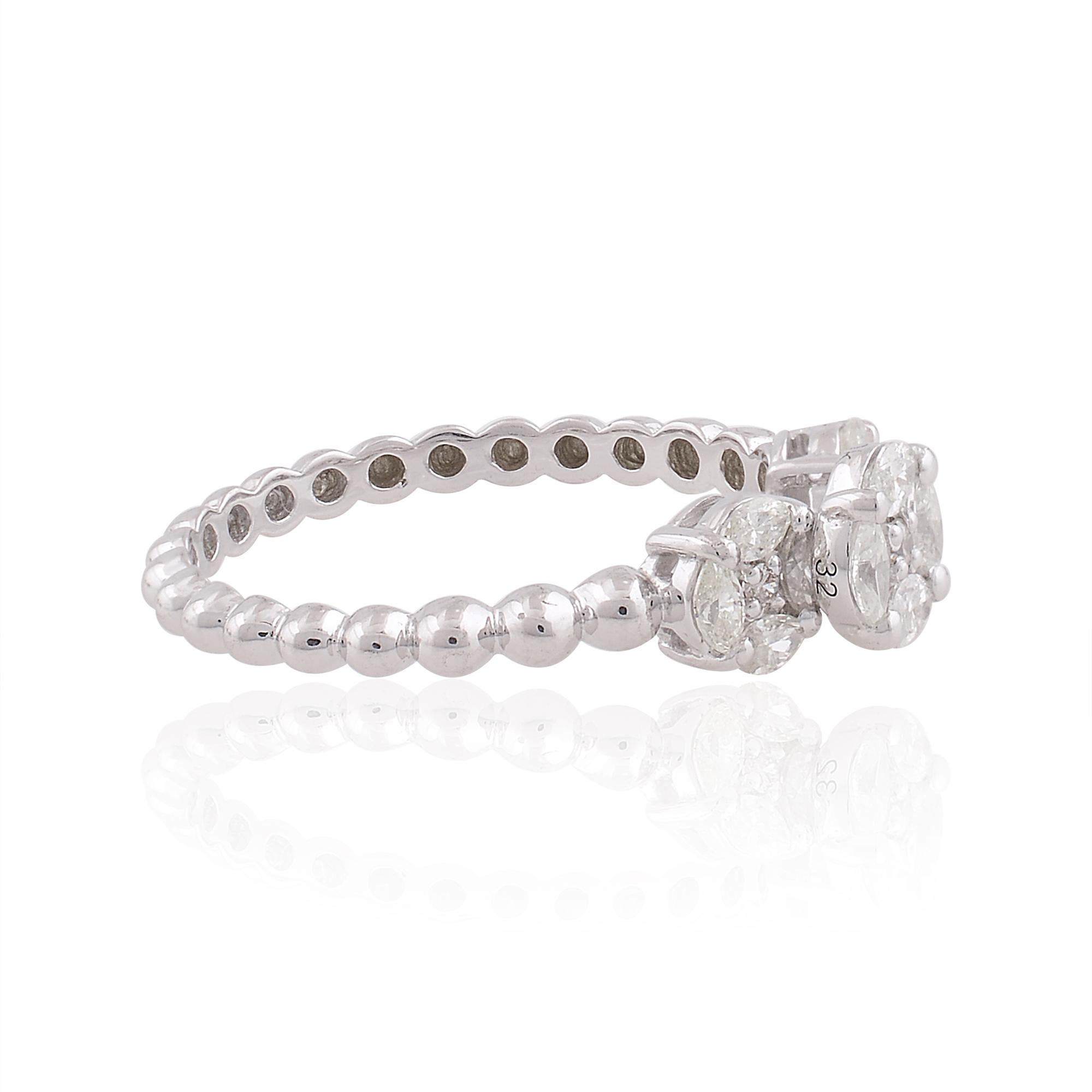L'anello è una misura 7 e può essere ridimensionato a una misura più grande o più piccola su richiesta. Segui la vetrina di Spectrum Jewels per vedere le ultime collezioni e i pezzi esclusivi. Spectrum Jewels è orgoglioso di essere considerato un