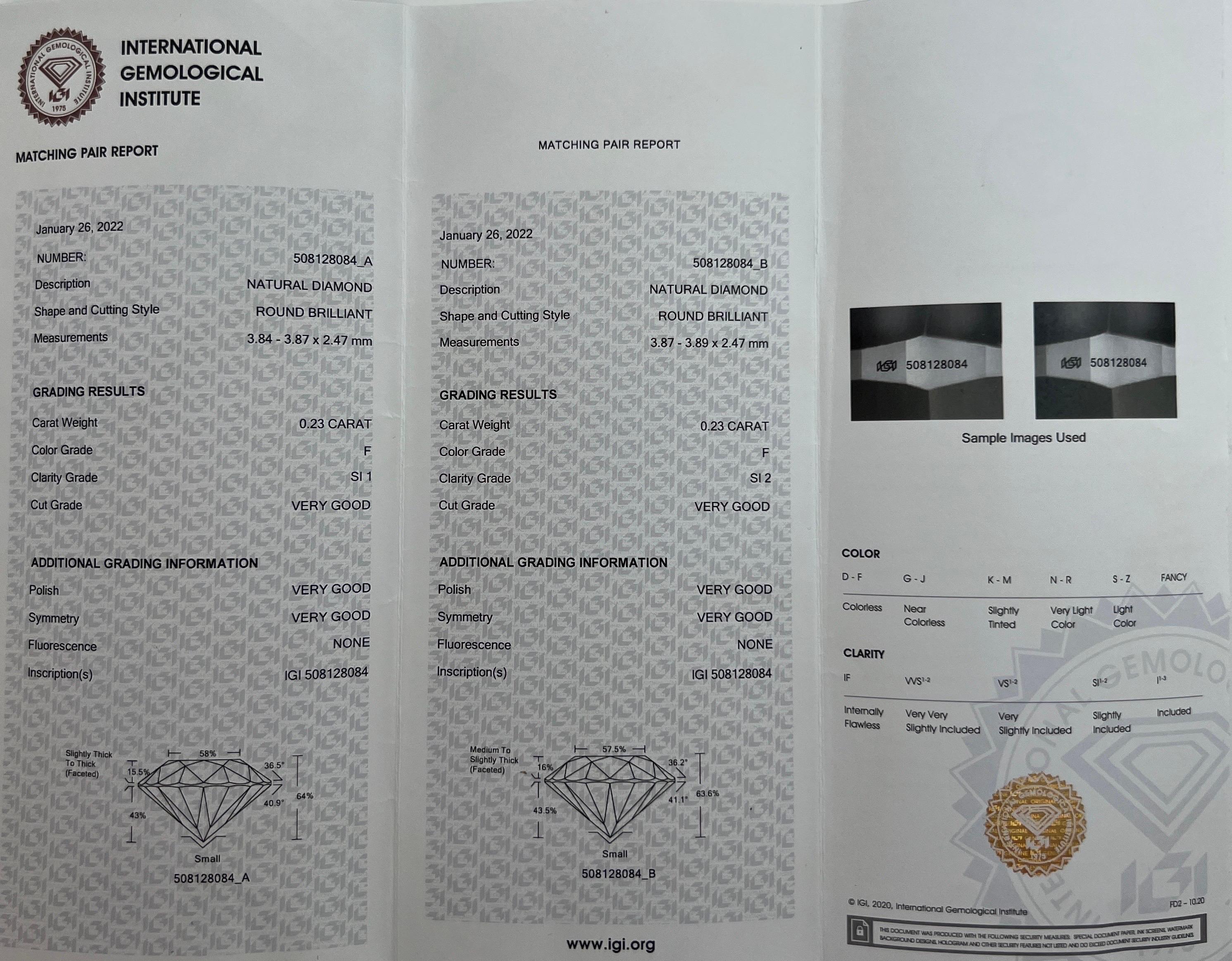 0.64ct IGI Certified White Round Cut Natural Diamond Platinum Halo Earring Studs In New Condition In Birmingham, GB
