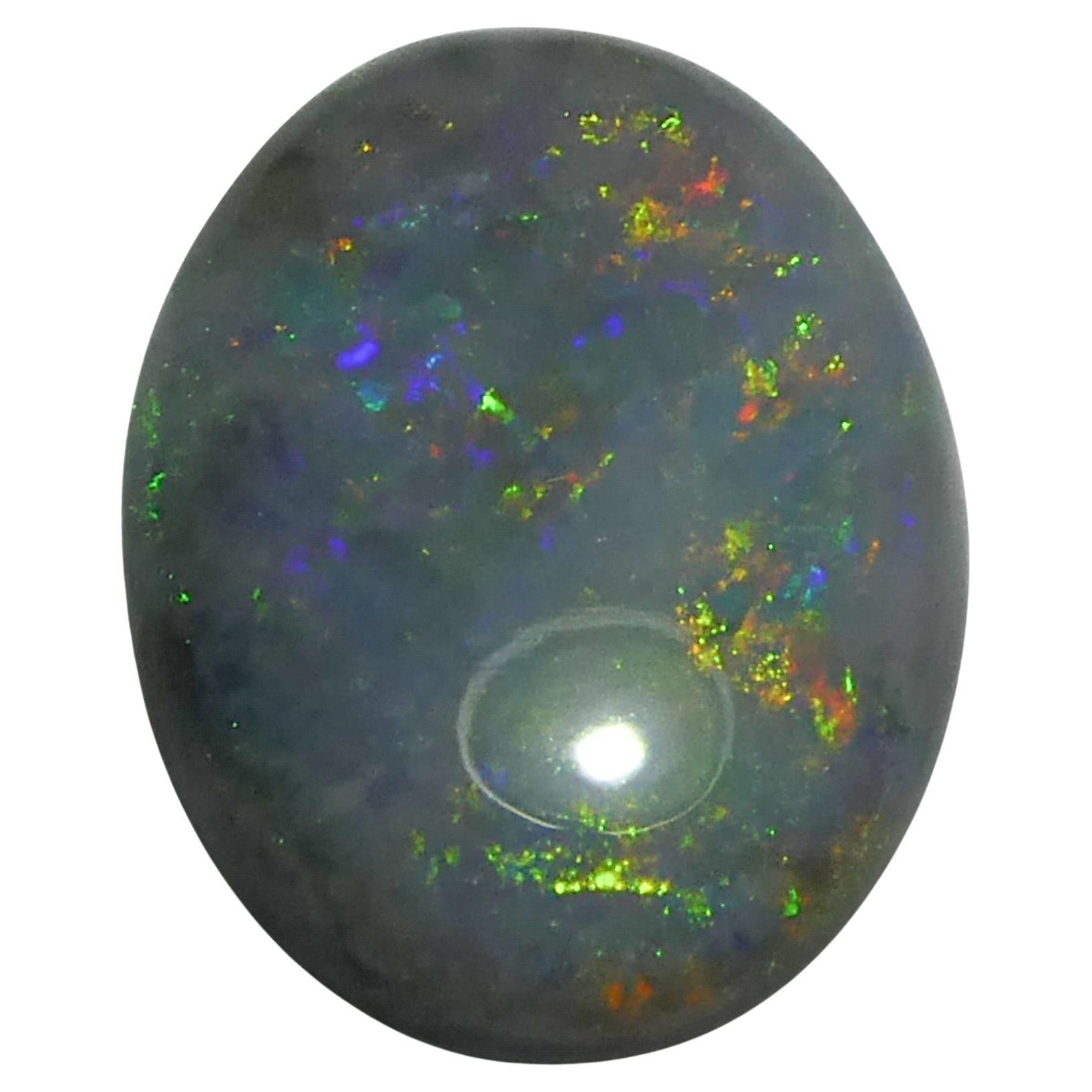 0.64 Karat ovaler grauer Opal im Cabochon-Schliff aus Australien