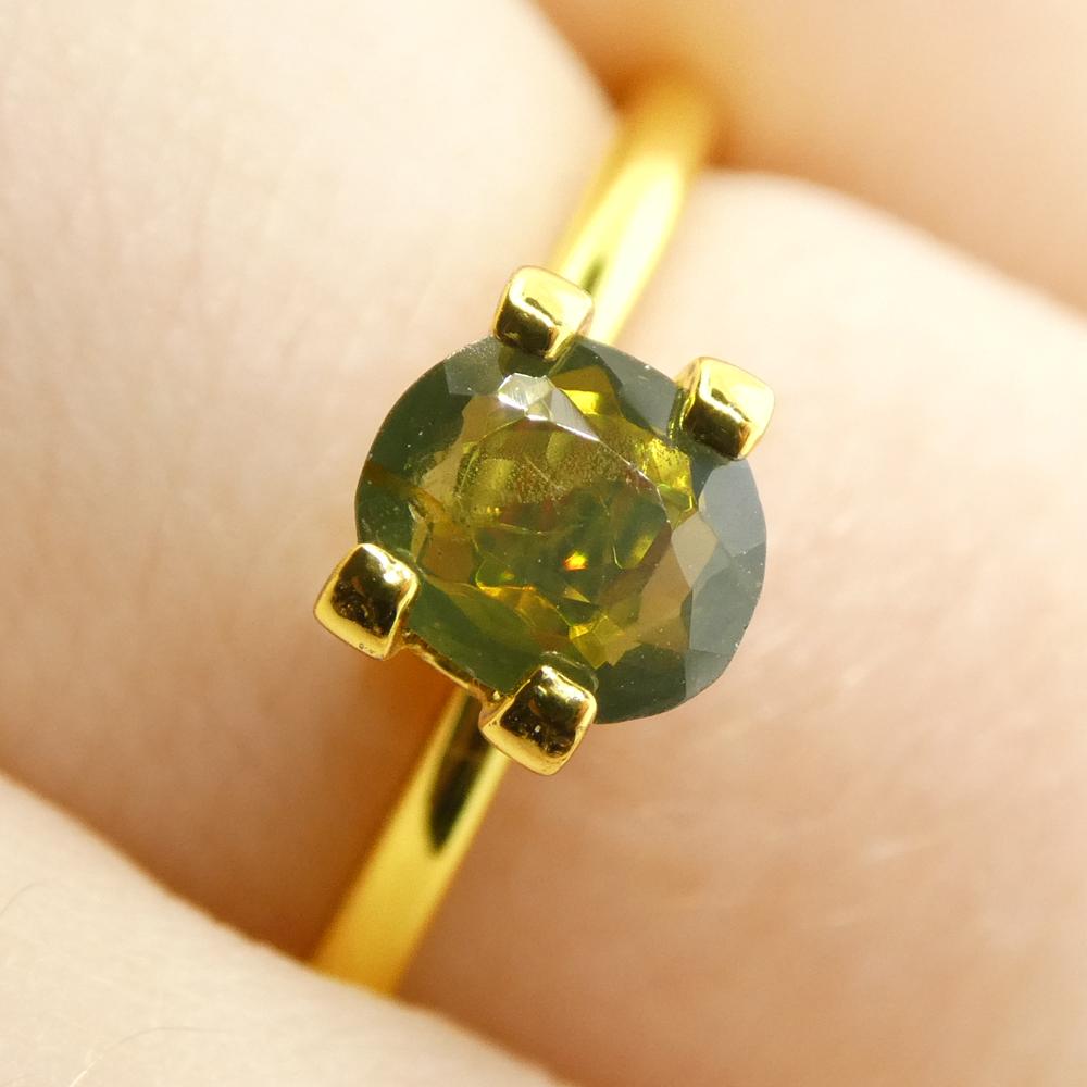 Brilliant Cut 0.64ct Oval Yellowish Green to Yellowish Brown Alexandrite from Sri Lanka For Sale