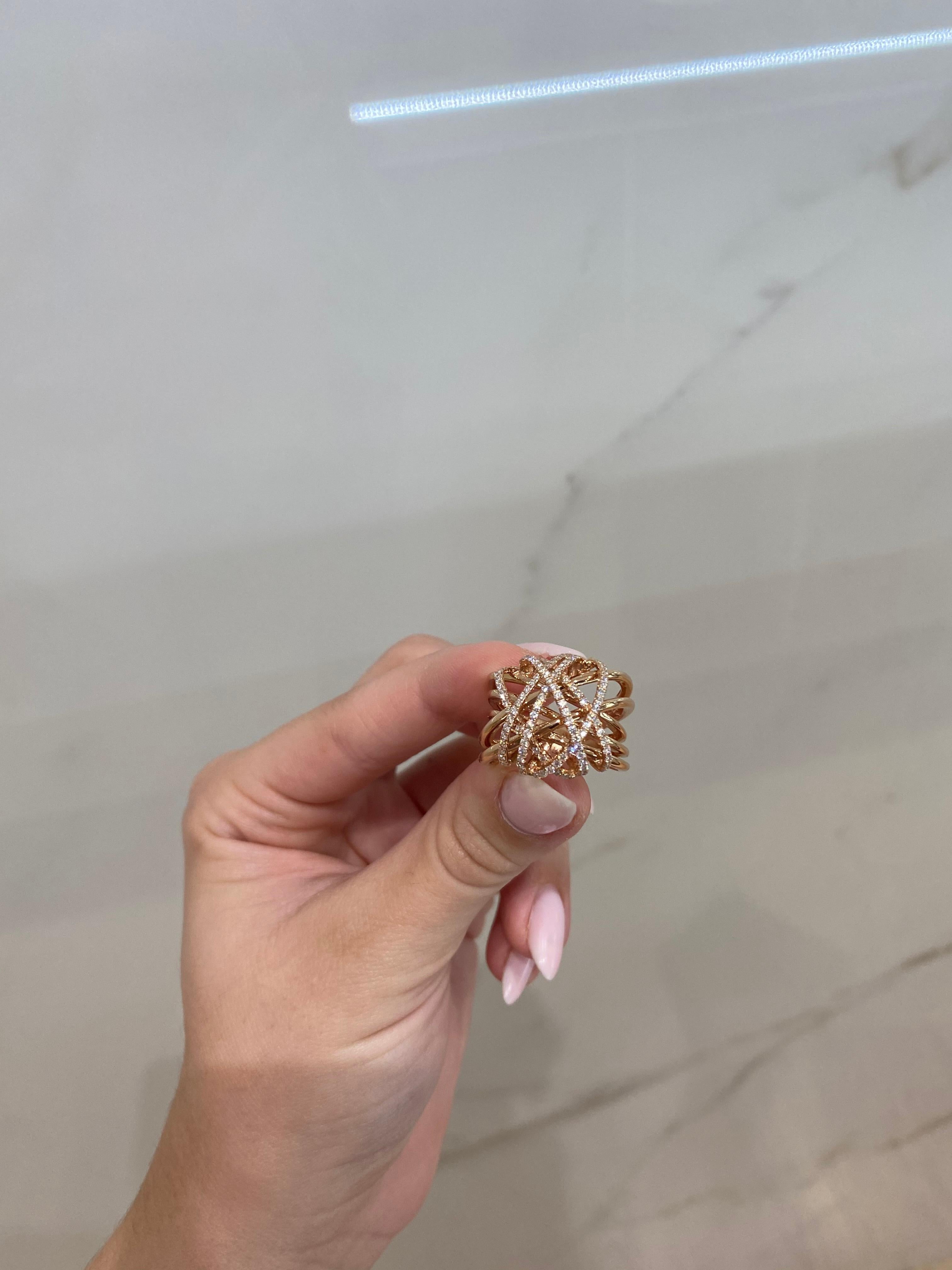 0.64 Carat Round Diamond 18 Karat Rose Gold Knot Ring In New Condition In Houston, TX