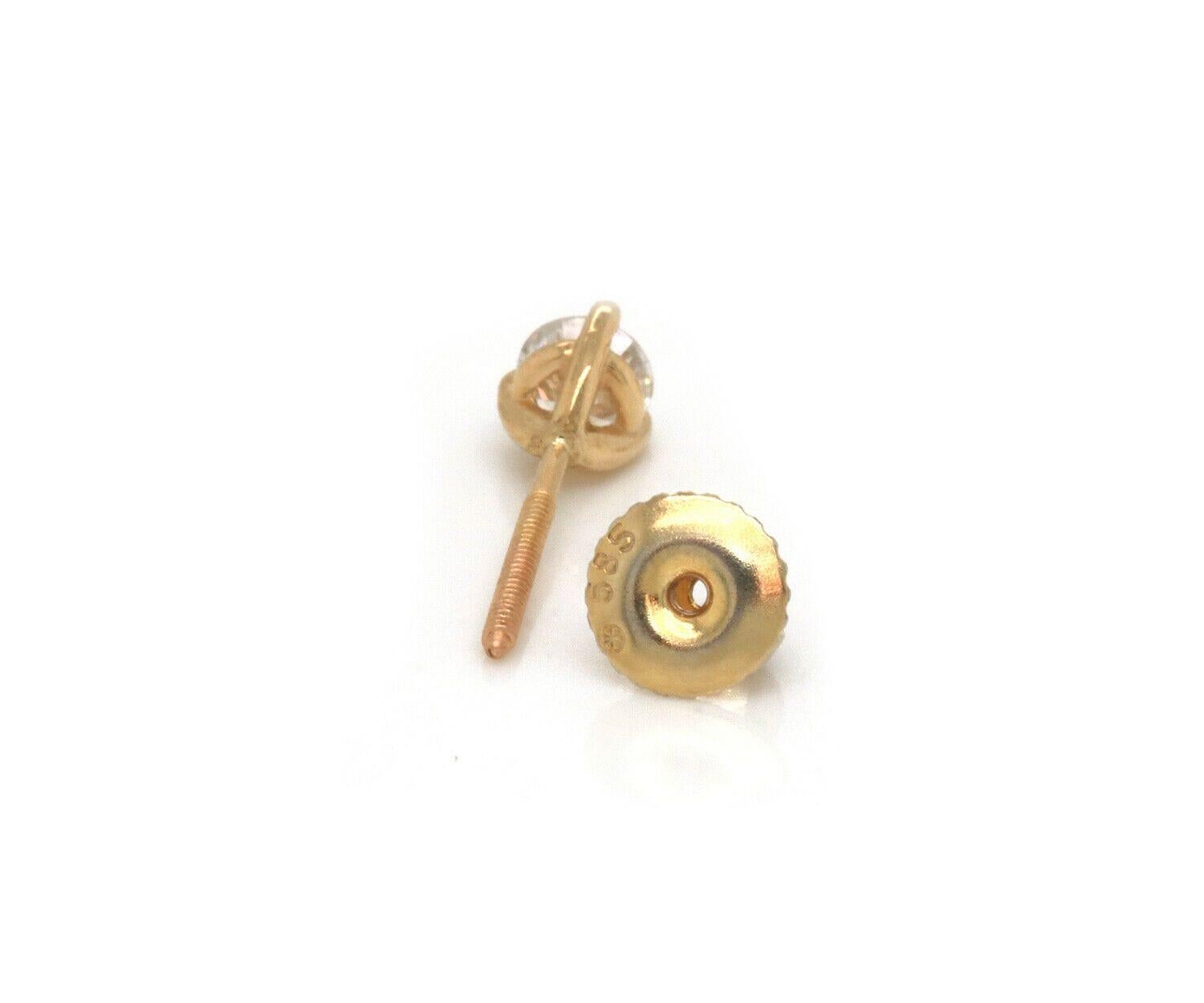 0.64ctw Diamond Solitaire Stud Earrings in 14K Yellow Gold For Sale 1