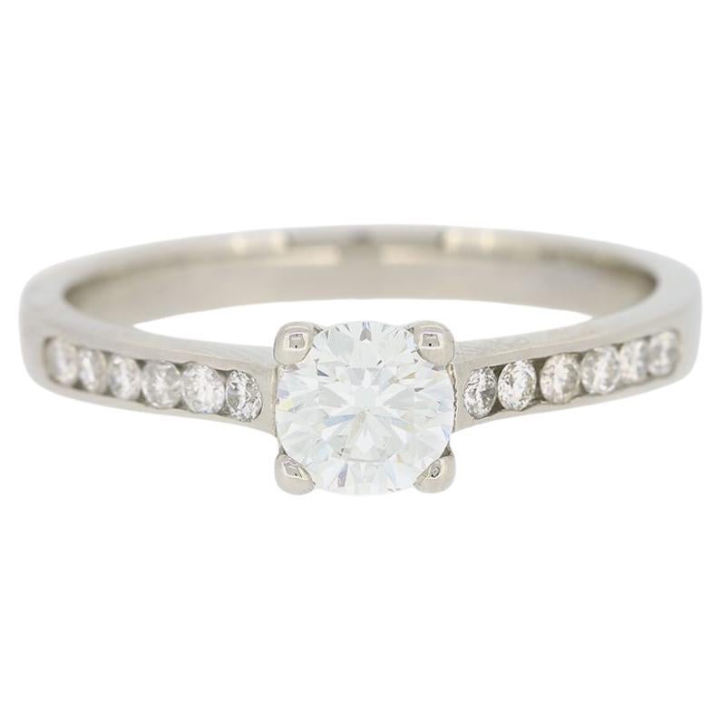 Anello di fidanzamento con diamante solitario da 0.65 carati e taglio Brilliante