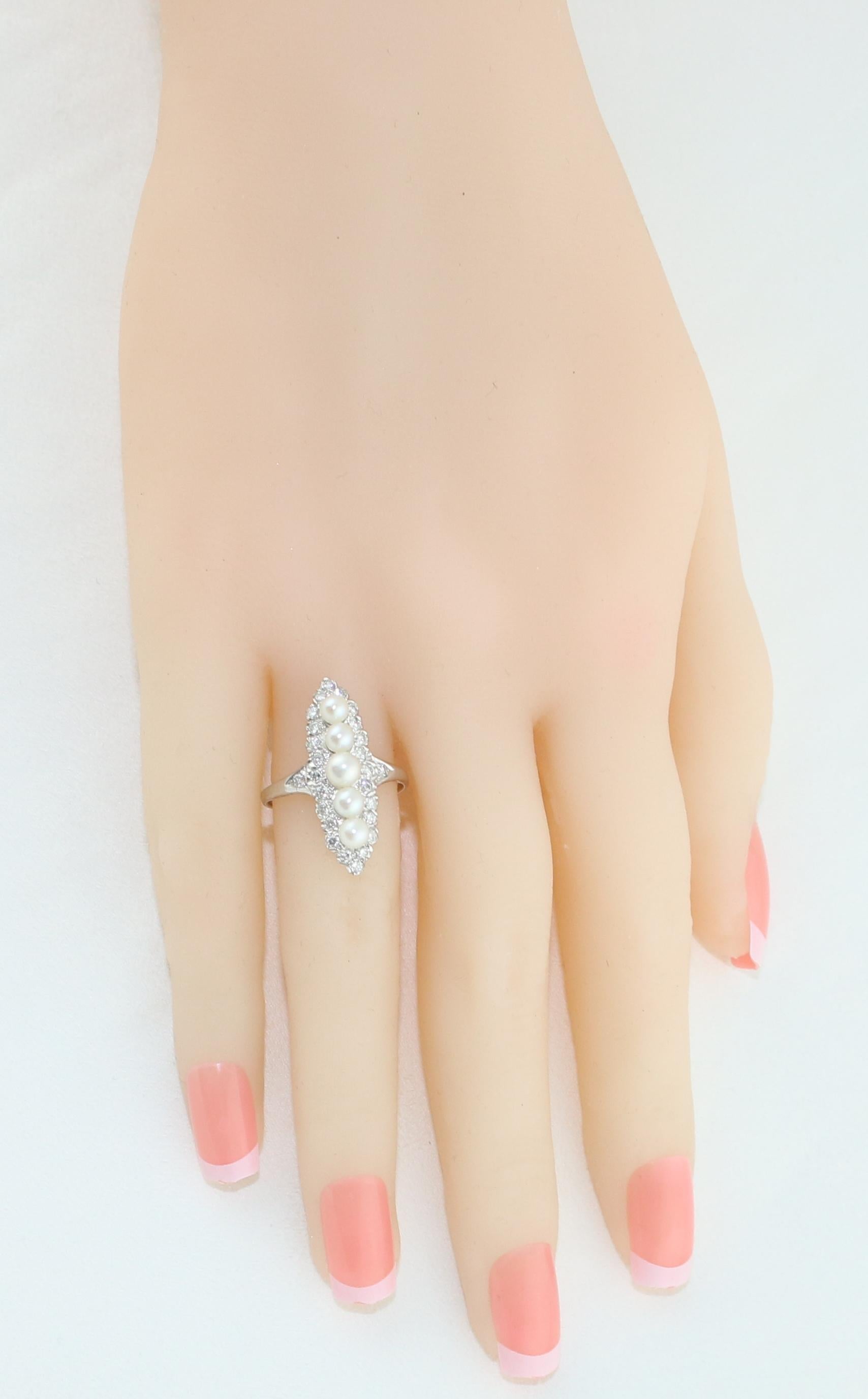 Women's 0.65 Carat Diamond and Pearl Gold Ring For Sale