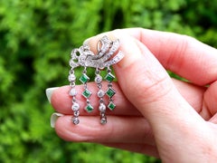 0,65 Karat Smaragd und 1,42 Karat Diamant und Platin-Tropfen-Ohrringe Circa 1935