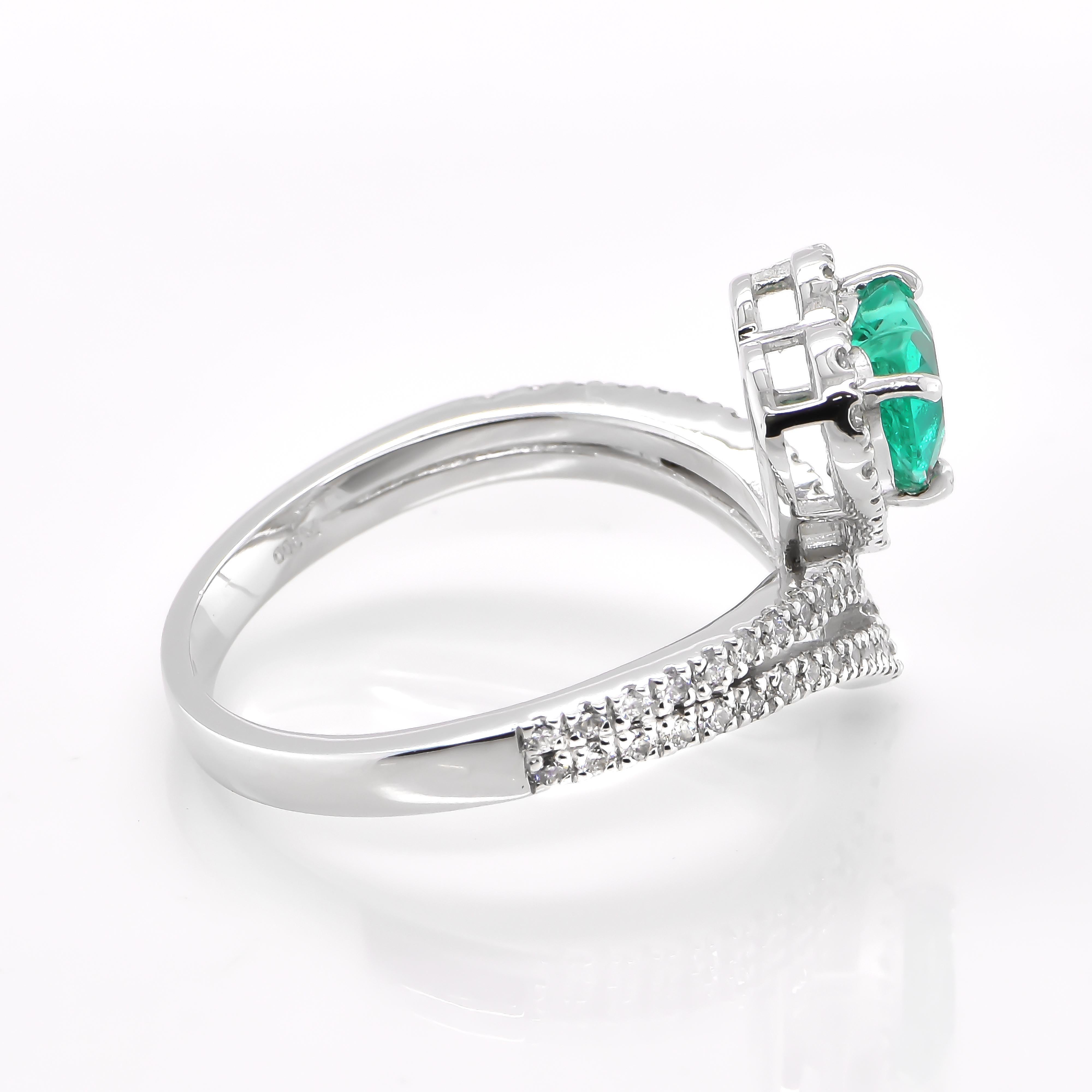 Heart Cut 0.65 Carat Emerald and Diamond Tiara Cocktail Ring Made in Platinum For Sale