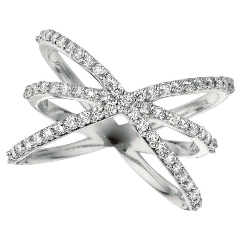 Anillo de diamantes naturales de 0,65 quilates en oro blanco de 14 quilates