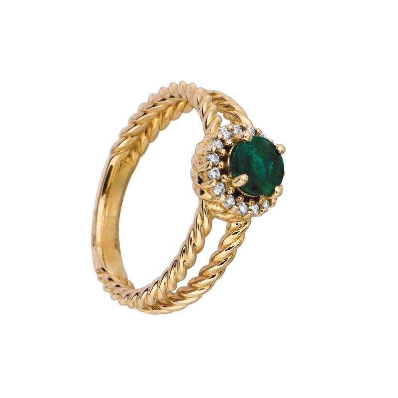 For Sale:  0.65 Carat Natural Emerald and Diamond Ring 14 Karat Yellow Gold 2