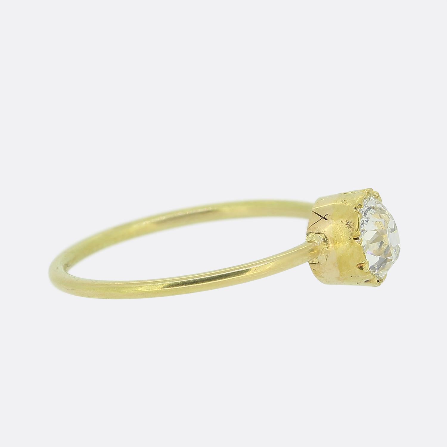 Taille vieille mine Bague solitaire en diamant taille ancienne de 0,65 carat en vente
