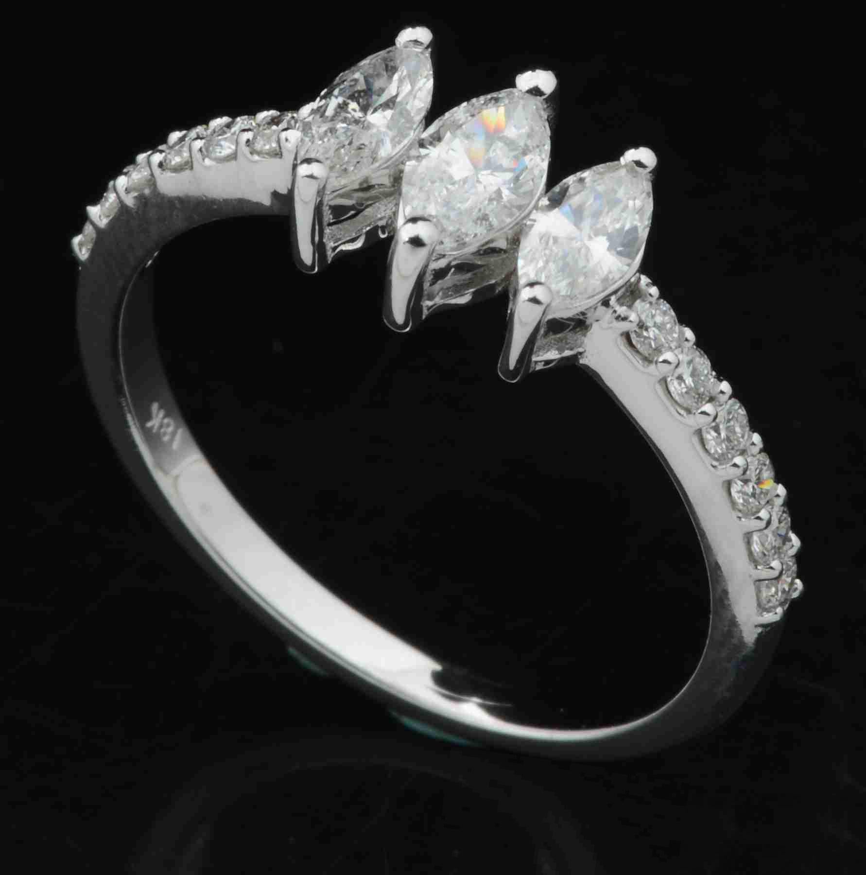 For Sale:  0.65 Carat SI Clarity HI Color Marquise Diamond Ring 18k White Gold Fine Jewelry 5