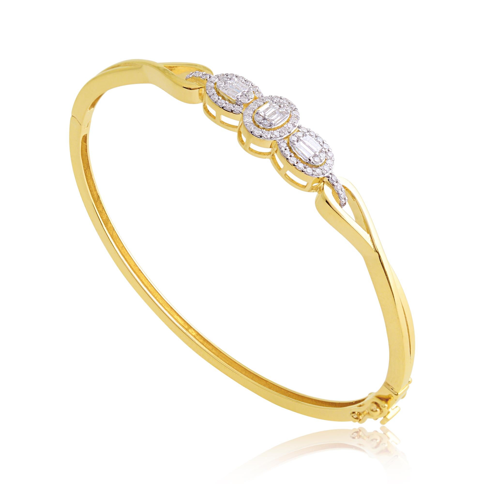 Baguette Cut 0.65 Carat SI/HI Baguette Round Diamond Bangle Bracelet 18 Karat Yellow Gold For Sale