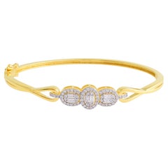 0.65 Carat SI/HI Baguette Round Diamond Bangle Bracelet 18 Karat Yellow Gold