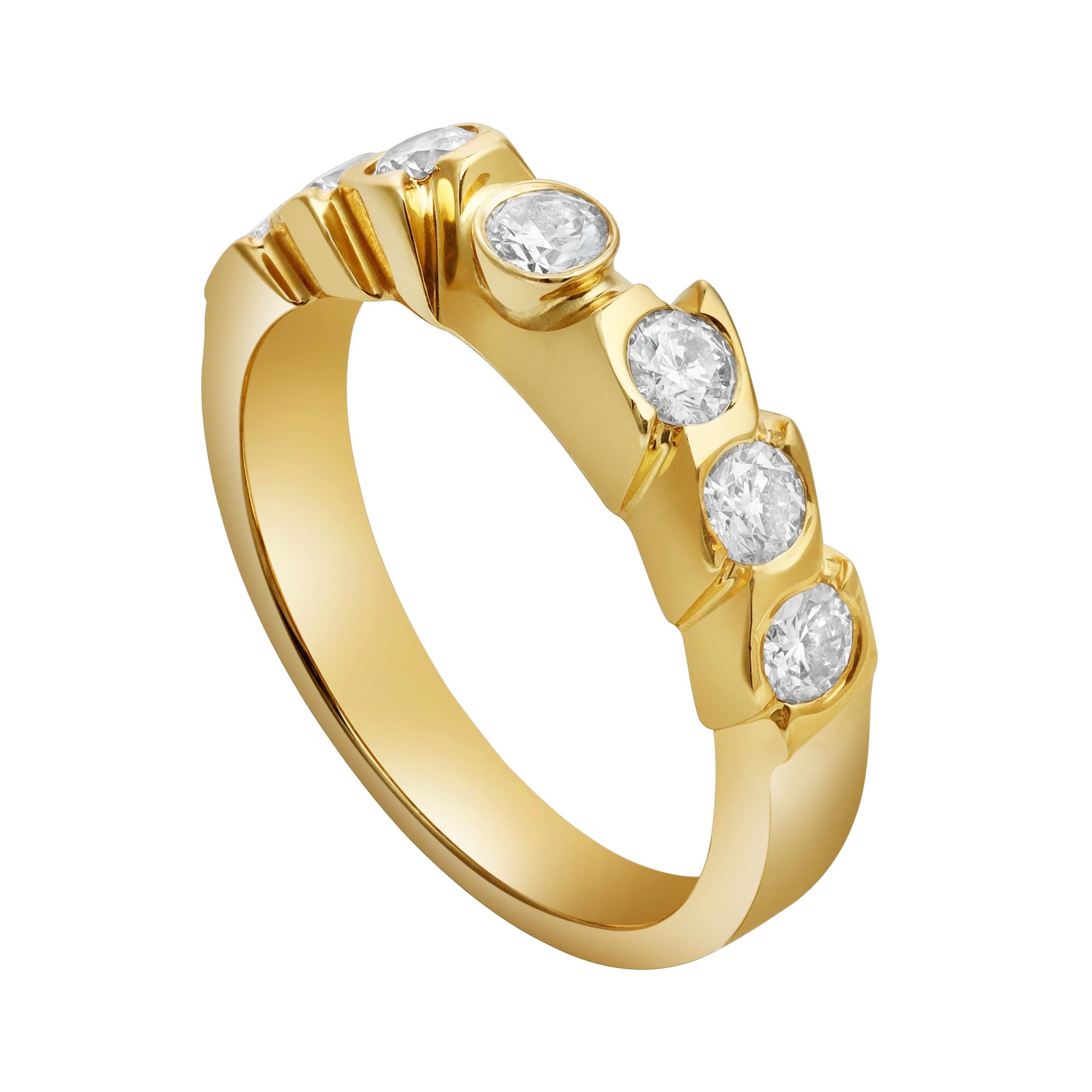 Contemporain 0.65 Carat Total Round Brilliant Cut Diamond Seven-Stone Wedding Band en vente