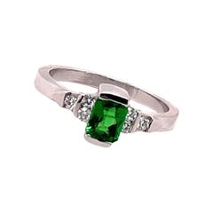 0.65 Carat Tsavorite and Diamond Gold Ring