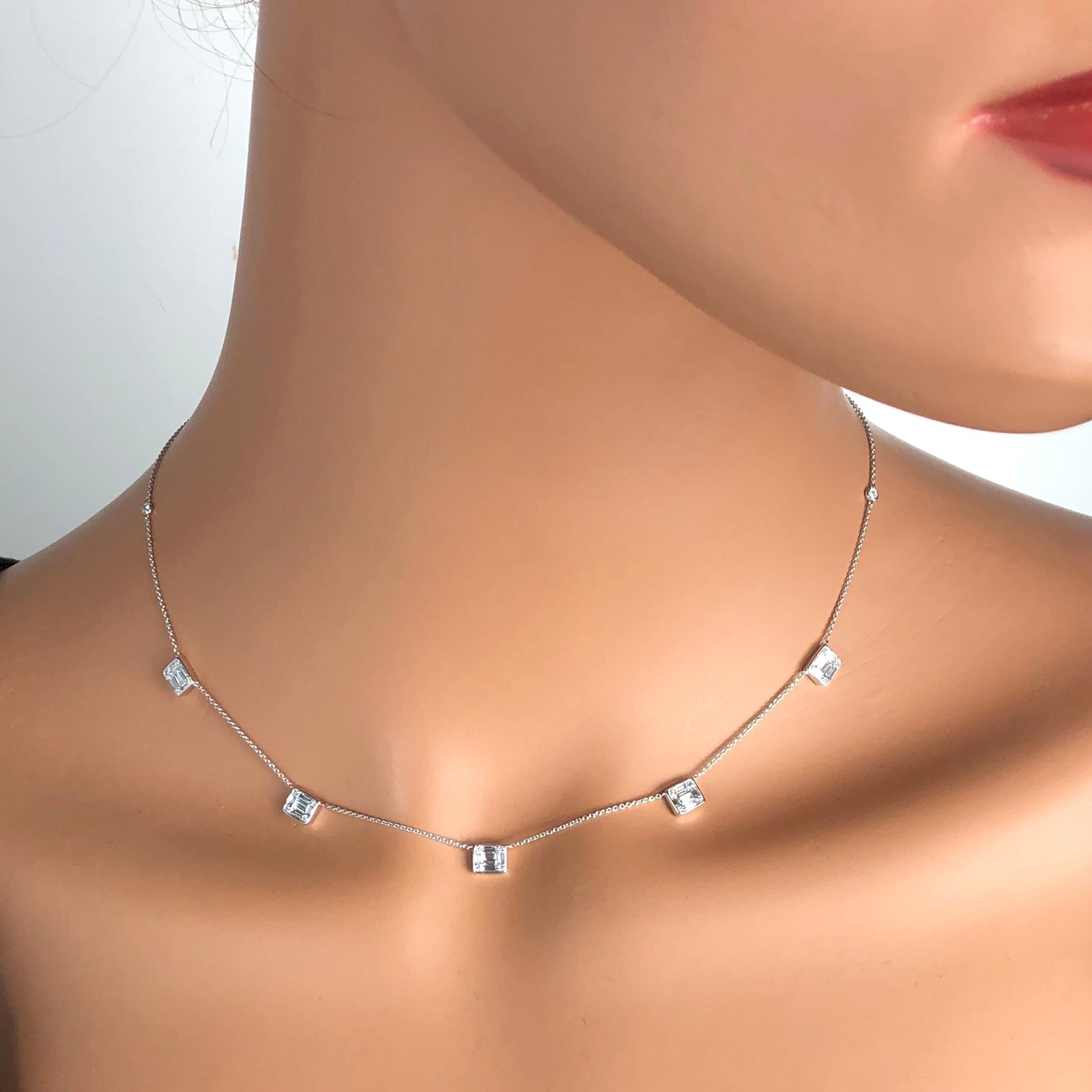 Contemporary 0.65 Carat T.W. Natural Diamond Baguette Cluster Necklace in 14K White ref66 For Sale