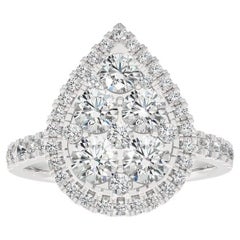 0.65 ctw Diamond Moonlight Pear Cluster Ring en or blanc 14K