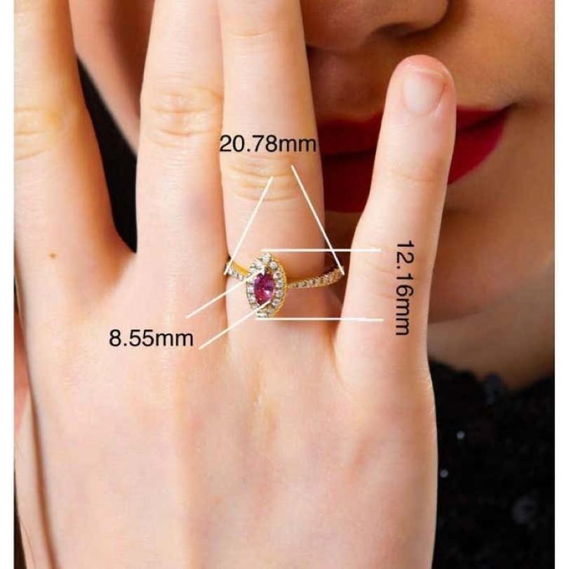 0,65 Karat Pfirsichfarbener Saphir Ring (Moderne) im Angebot