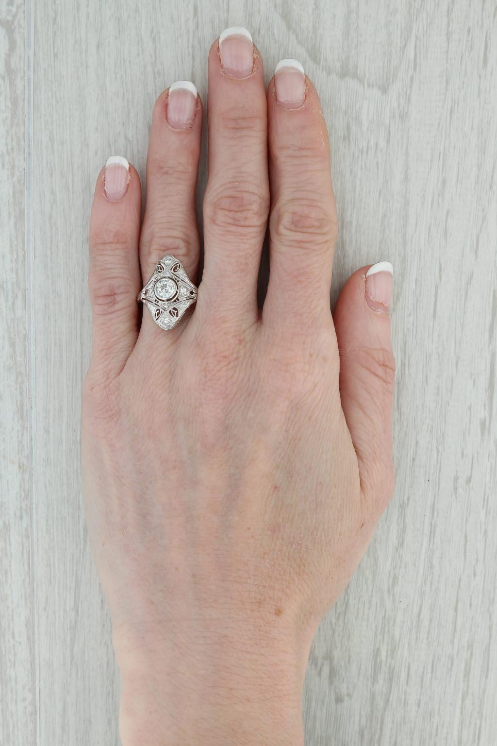 0.65ctw Diamond Filigree Art Deco Ring Platinum Size 7.75 For Sale 3