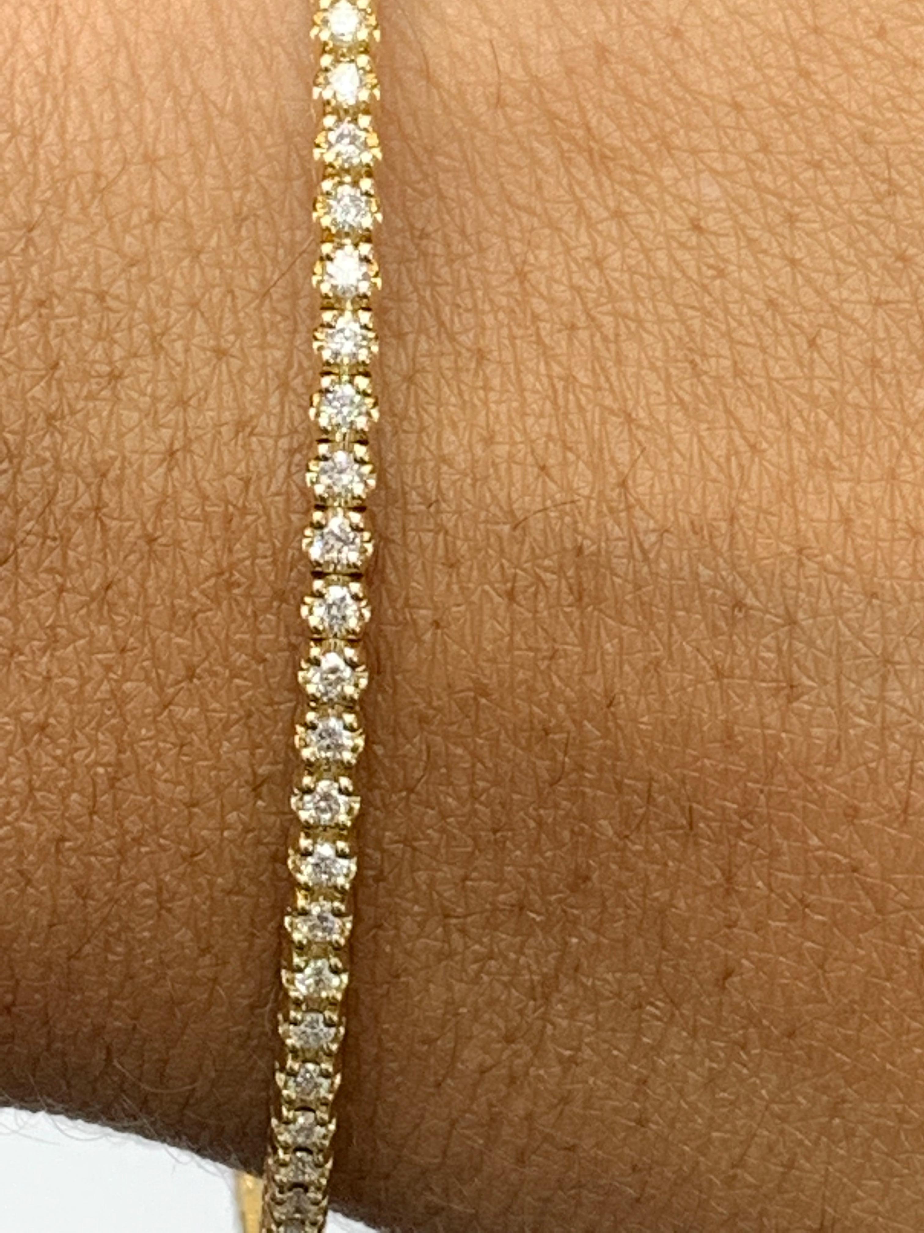 0.66 Carat Brilliant Round Cut Diamond Yellow Gold Bangle Bracelet in 14K For Sale 7