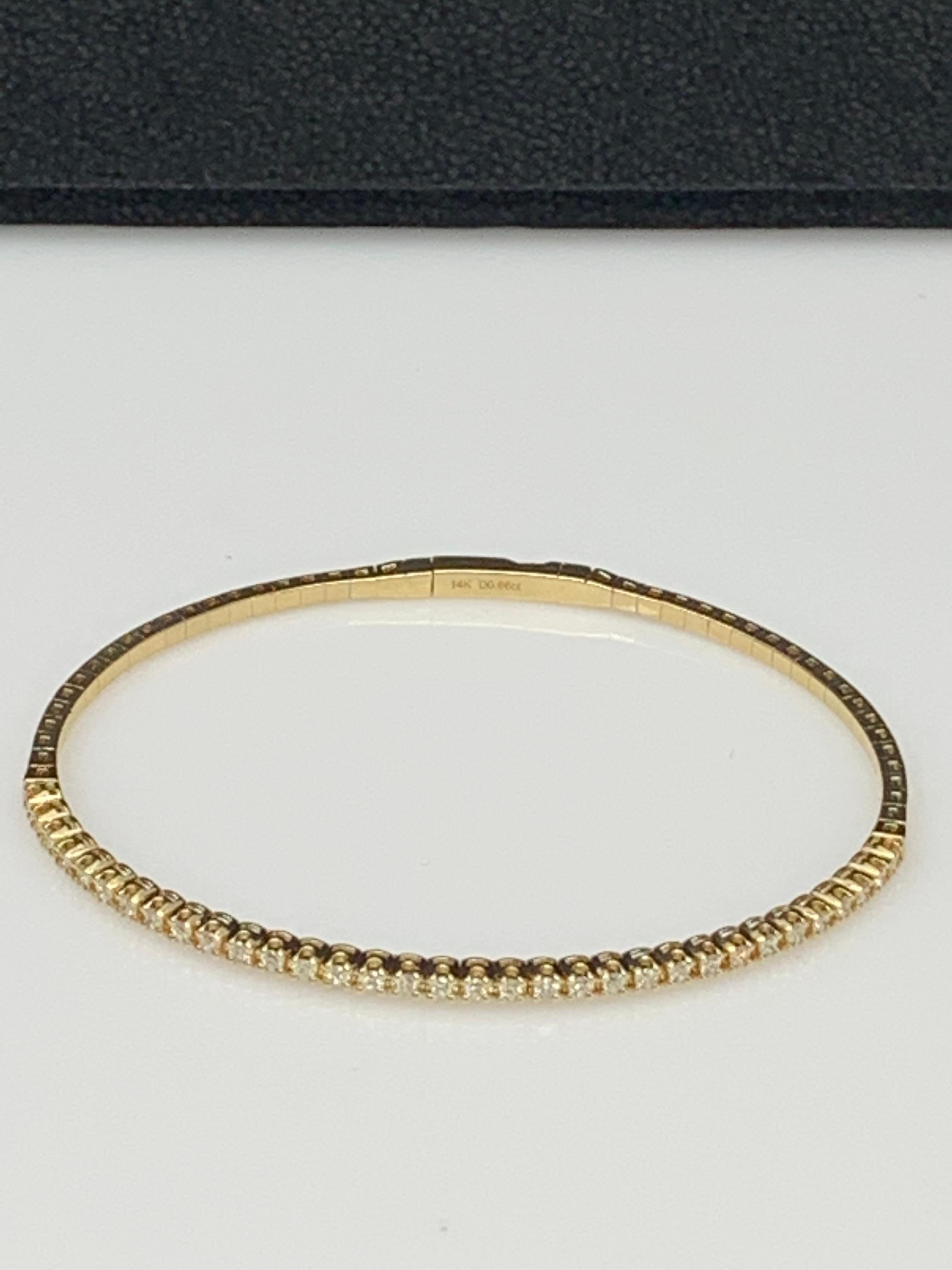 Modern 0.66 Carat Brilliant Round Cut Diamond Yellow Gold Bangle Bracelet in 14K For Sale