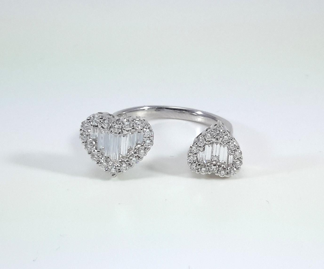 0,66 Karat Diamant Herz Manschettenring Damen im Angebot