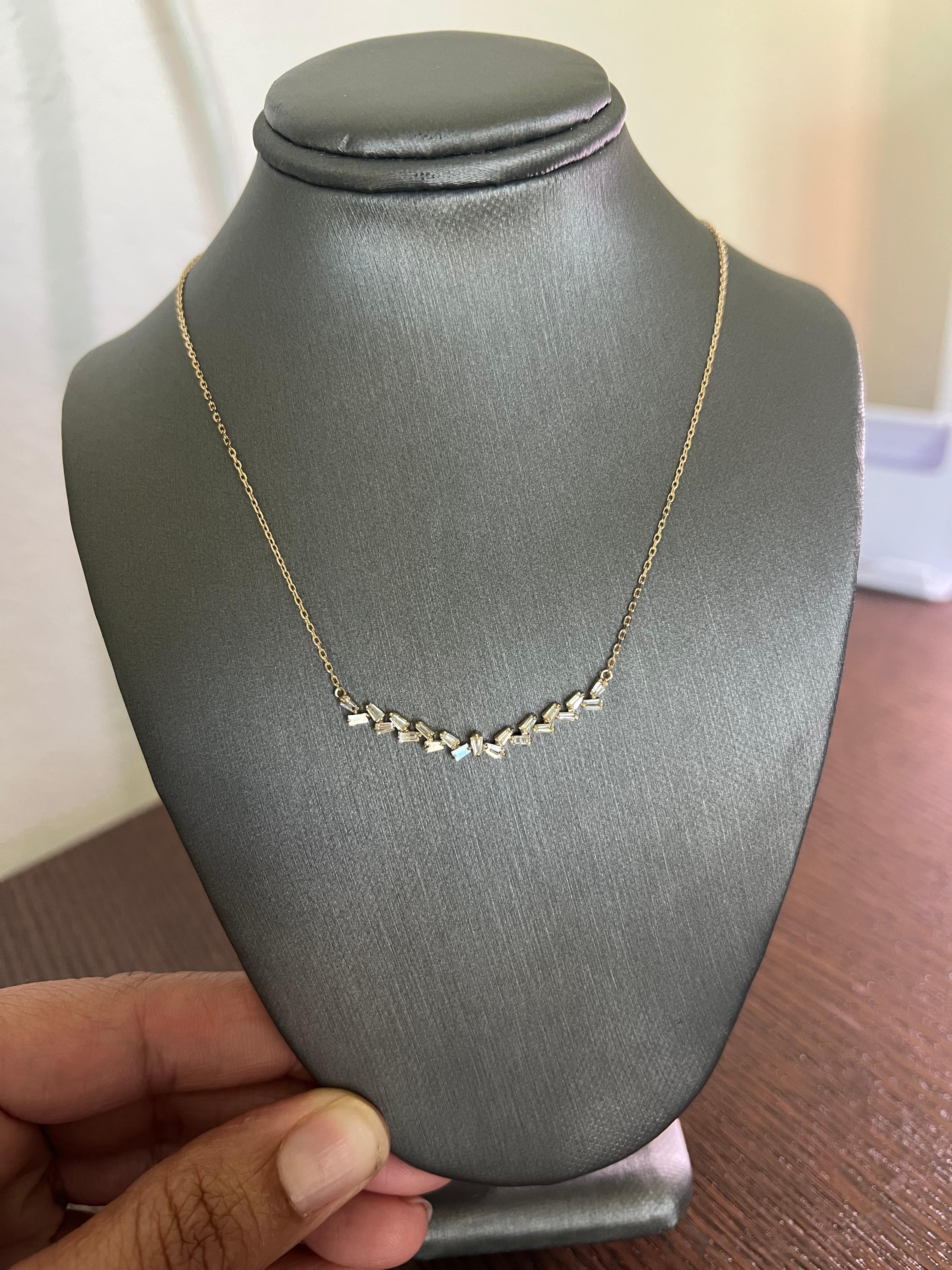 0,66 Karat natürlicher Diamant Gelbgold Bar-Halskette Halskette  Damen im Angebot