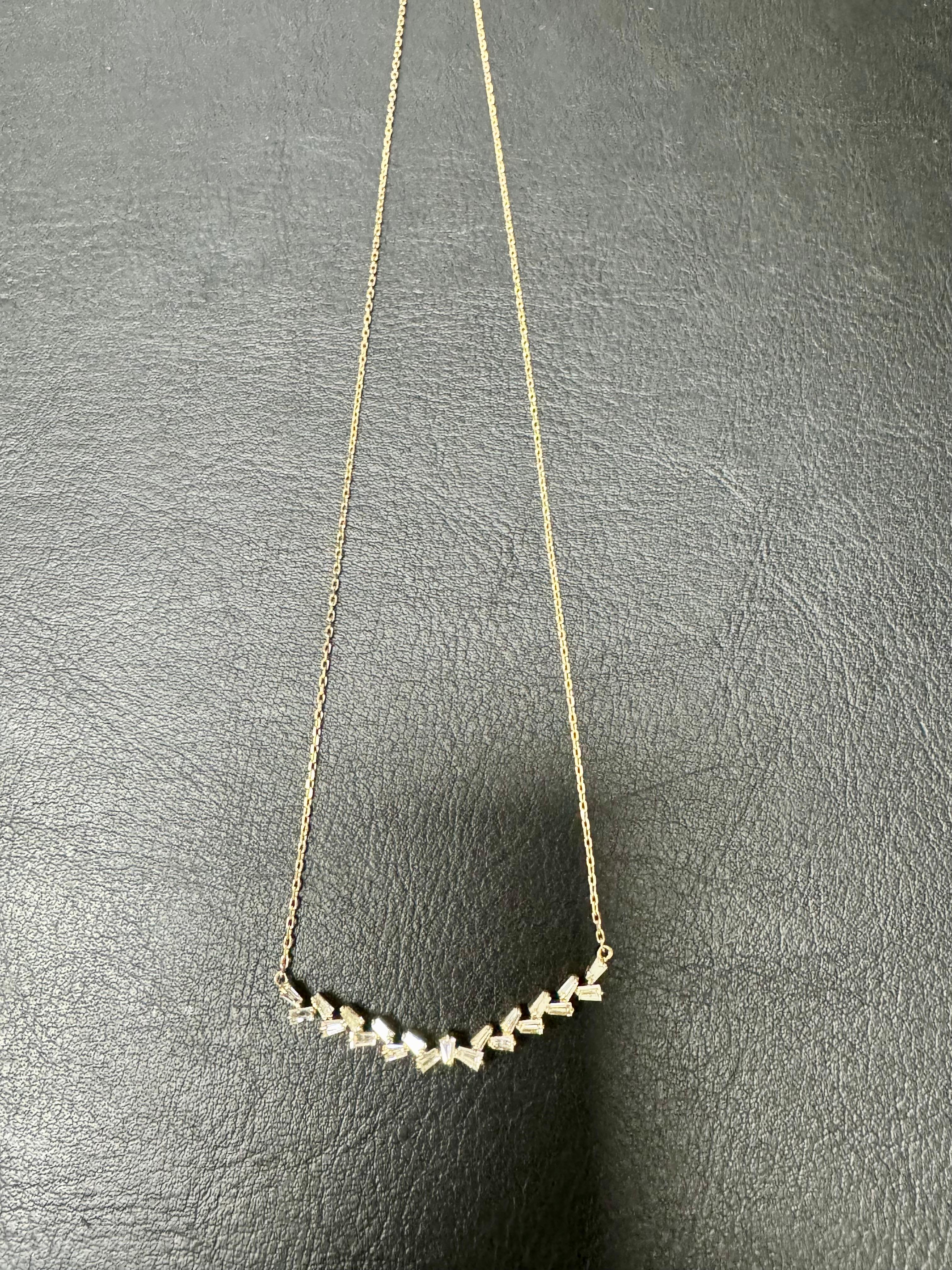 0.66 Carat Natural Diamond Yellow Gold Bar Chain Necklace For Sale 2