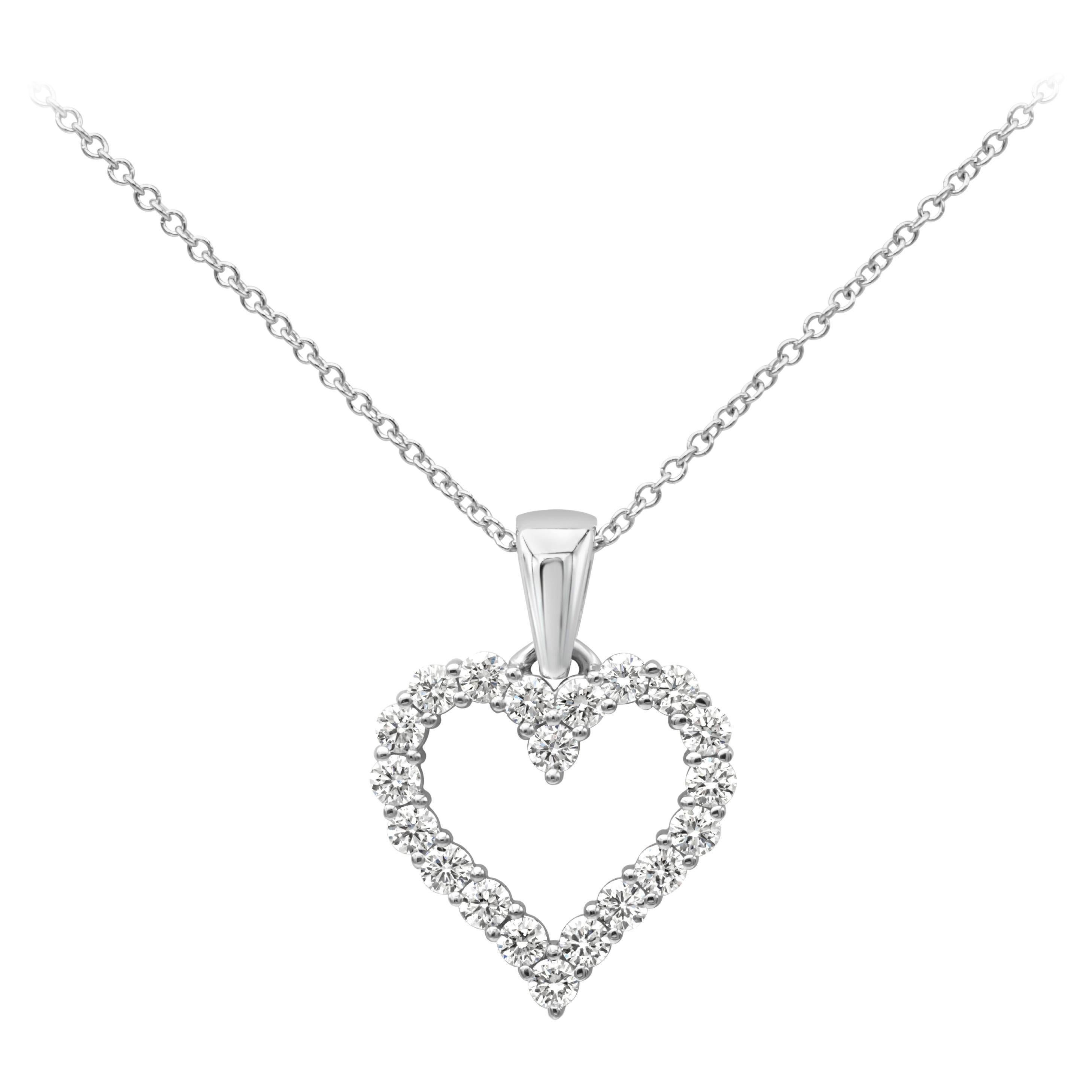 0.66 Karat Total Brillant Rund Form Diamant Open-Work Herz Anhänger Halskette im Angebot