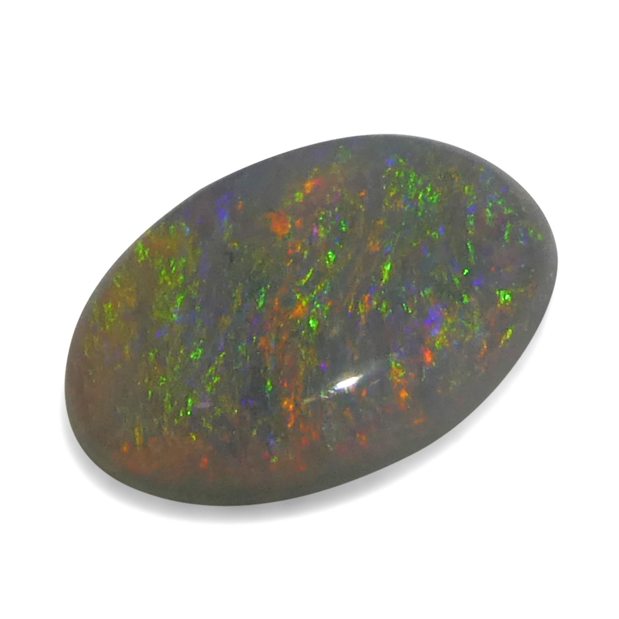 Ópalo gris cabujón oval de 0.66 ct de Australia en venta 3