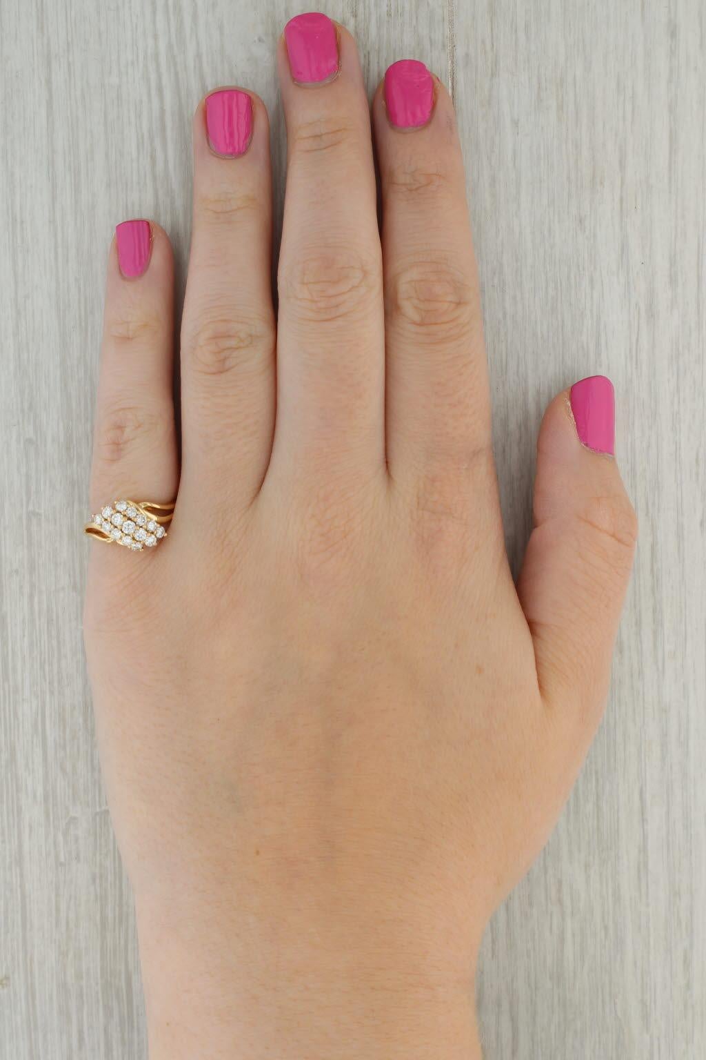 Anello bypass con cluster di diamanti da 0,66 carati in oro giallo 18k, misura 6,5 in vendita 4