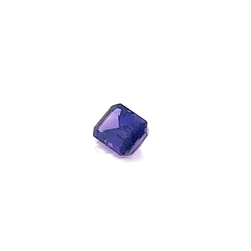 Contemporary 0.67 Carat Emerald cut Purple Sapphire For Sale