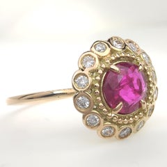 0.67 Carat Nature Ruby and Diamond 14k Gold Vintage Cluster Rosette Ring