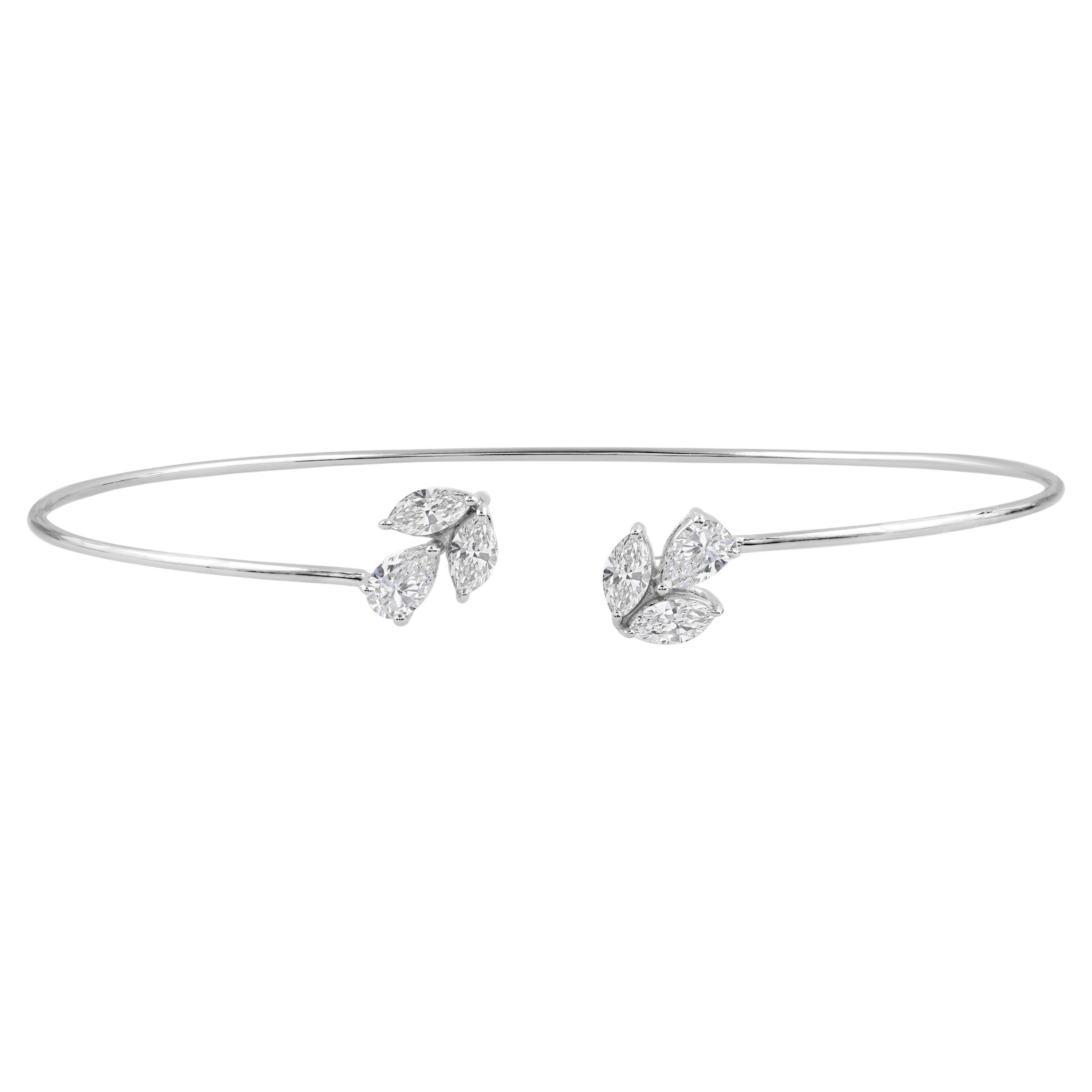0,67 Carati SI/H Marquise Pear Diamond Bangle Bracciale in oro bianco 18 carati in vendita