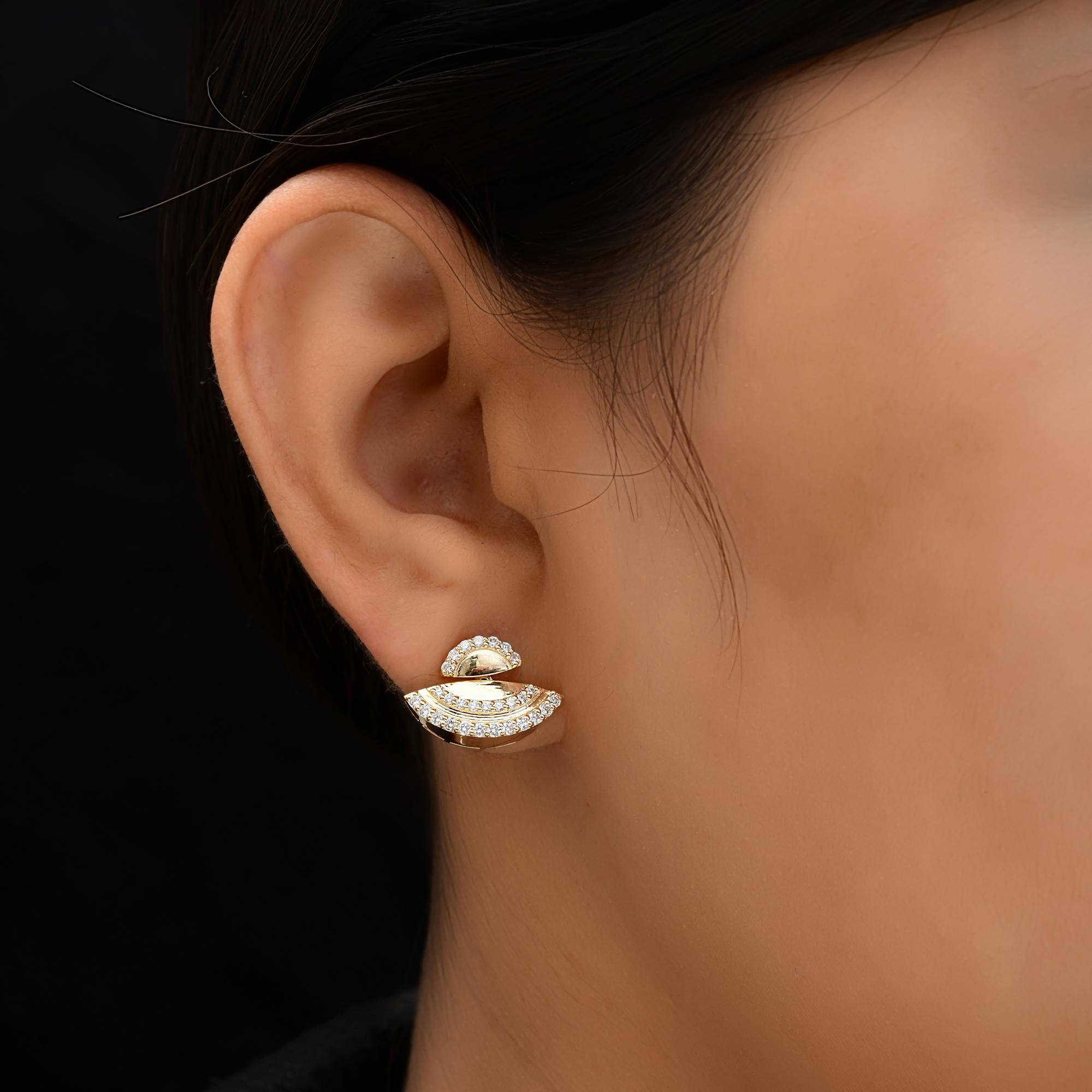 Modern 0.67 Carat SI/H Round Brilliant Cut Diamond Pave Earrings 18 Karat Yellow Gold For Sale