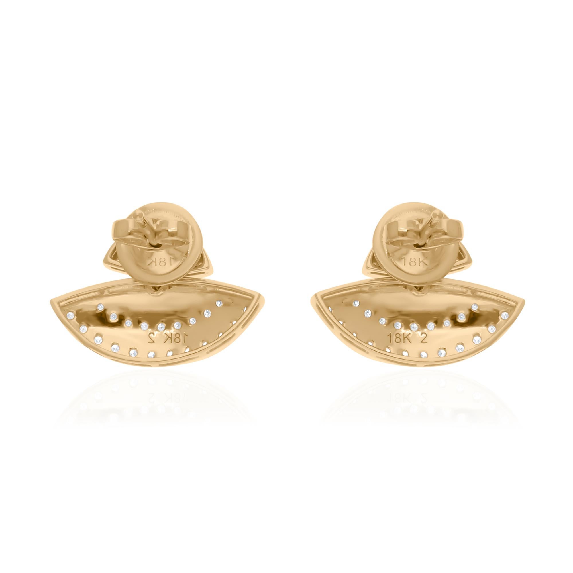 0.67 Carat SI/H Round Brilliant Cut Diamond Pave Earrings 18 Karat Yellow Gold In New Condition For Sale In Diera, Dubai