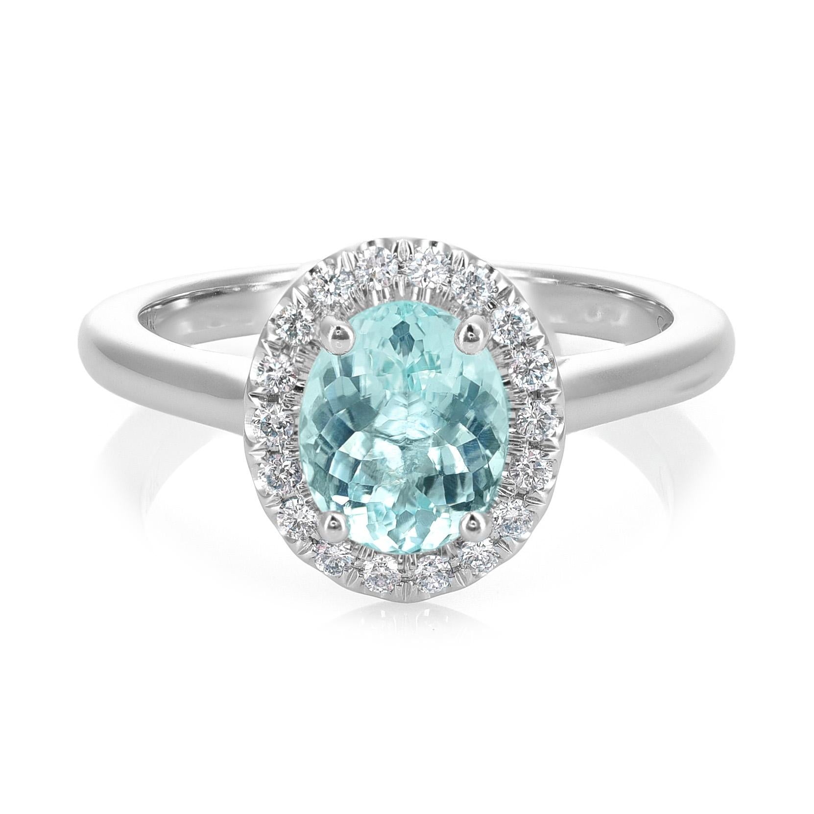 0.67 Carats Paraiba Tourmaline Diamonds set in 14K White Gold Ring In New Condition For Sale In Los Angeles, CA